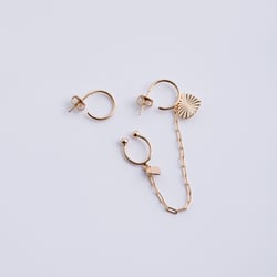 18360 Pendiente con Ear Cuff y Dijes Corazón