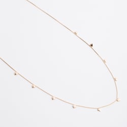 20124 Collar Minimalista con Corazones Suspendidos