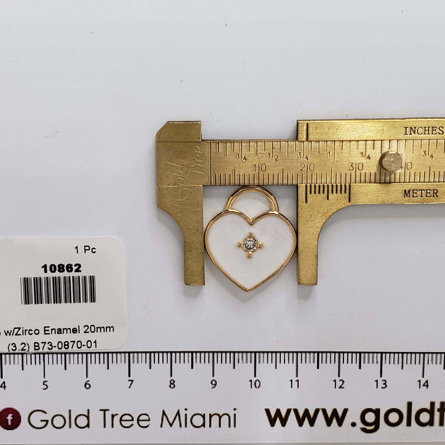 10862 White Heart with Zircon Enamel Pendant