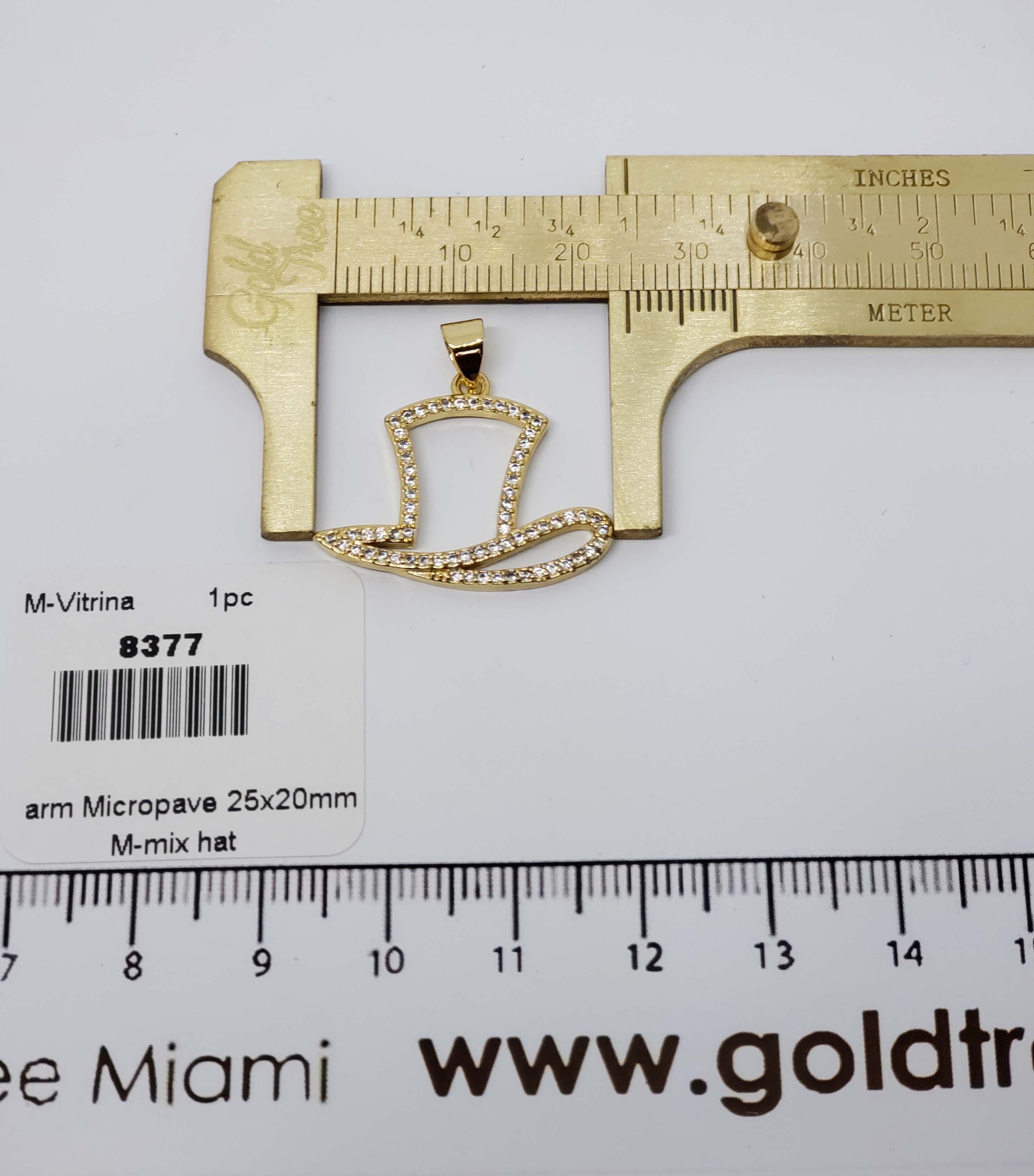 8377 Micropave Hat Charm 