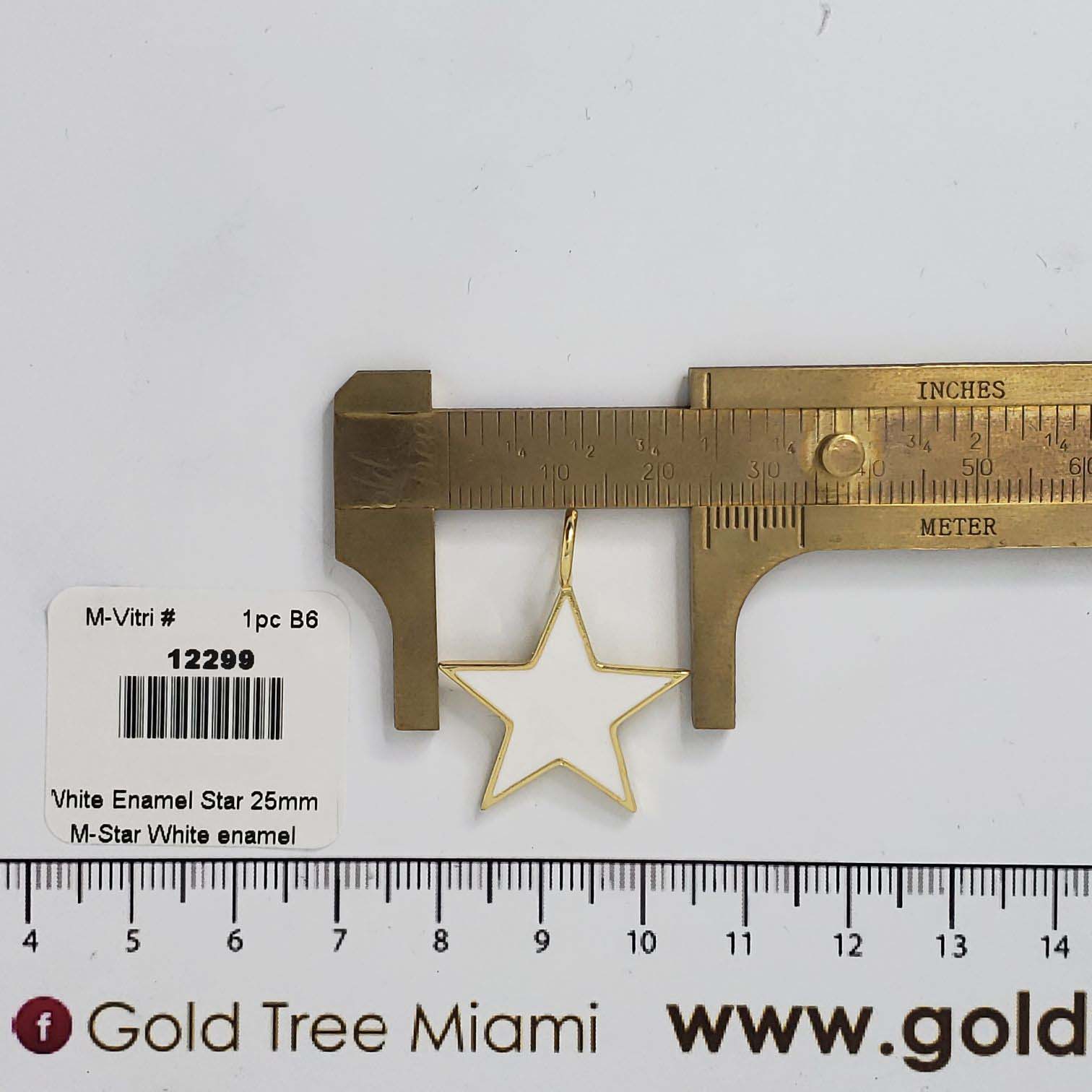 12299 Enamel White Star Charm