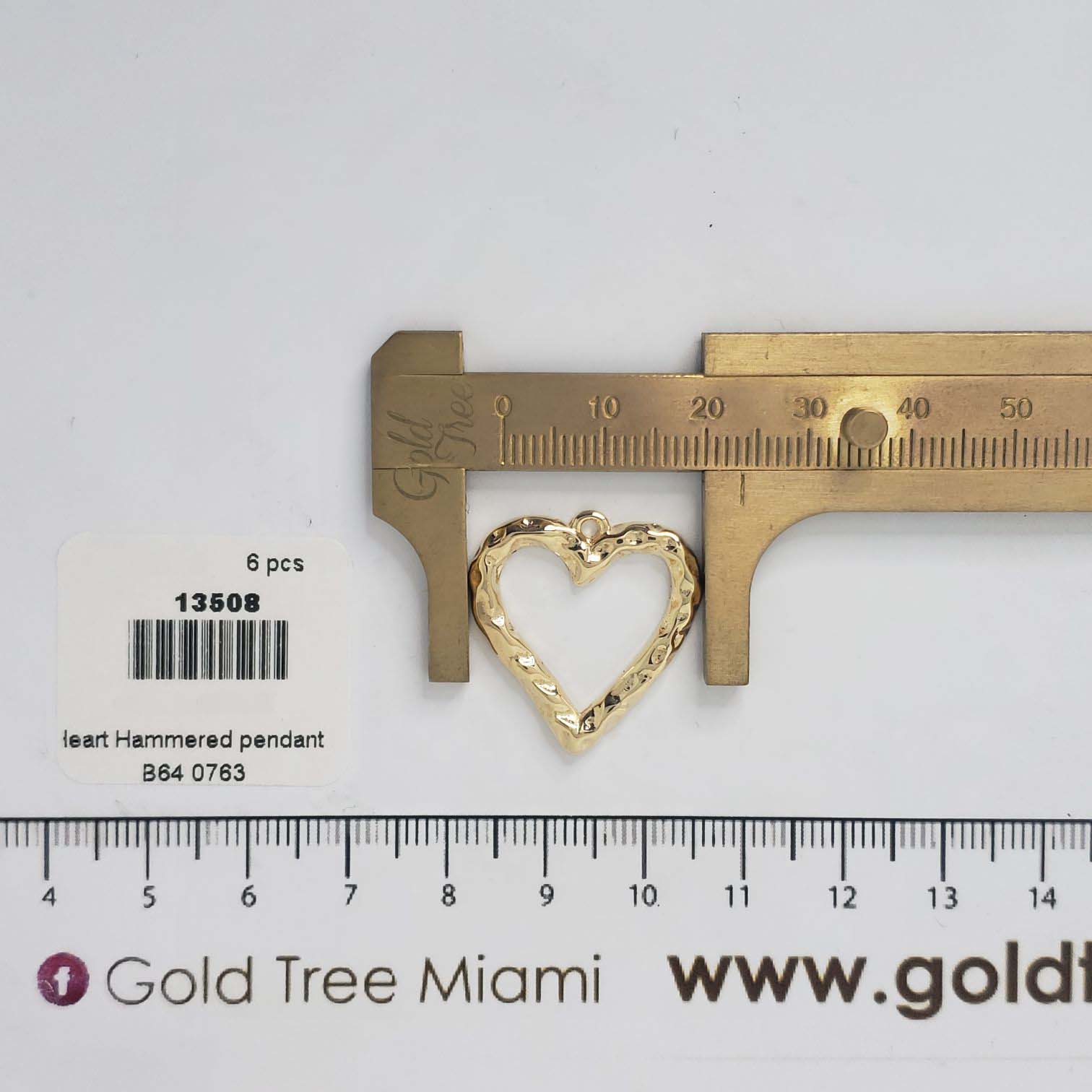 13508 Heart Hammered Pendant