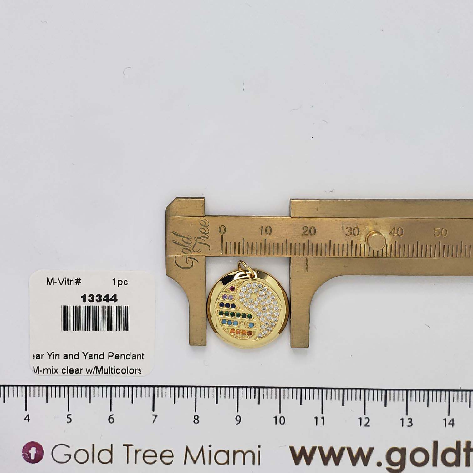 13344 Clear Yin and Yand Pendant