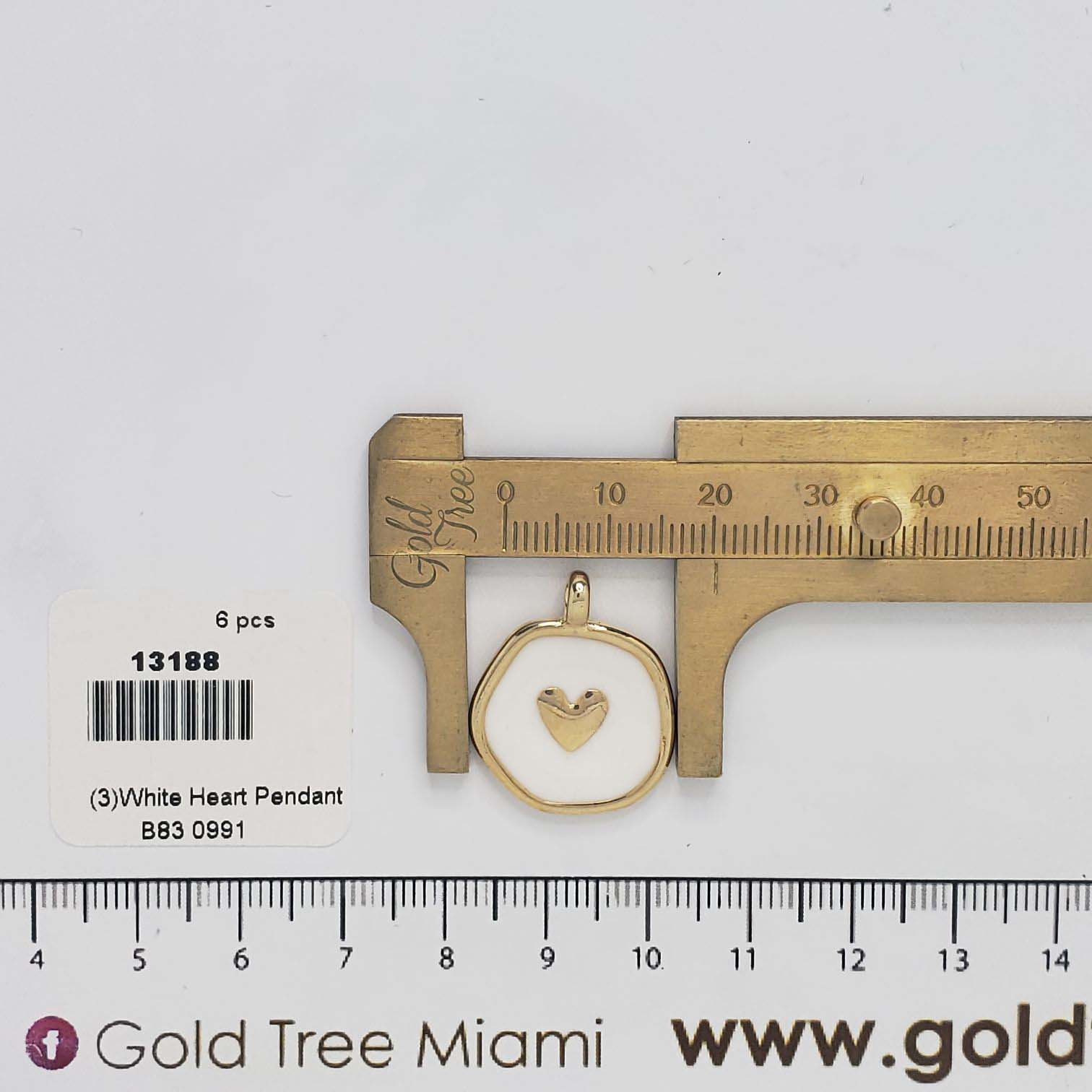 13188 White Circle Heart Pendant