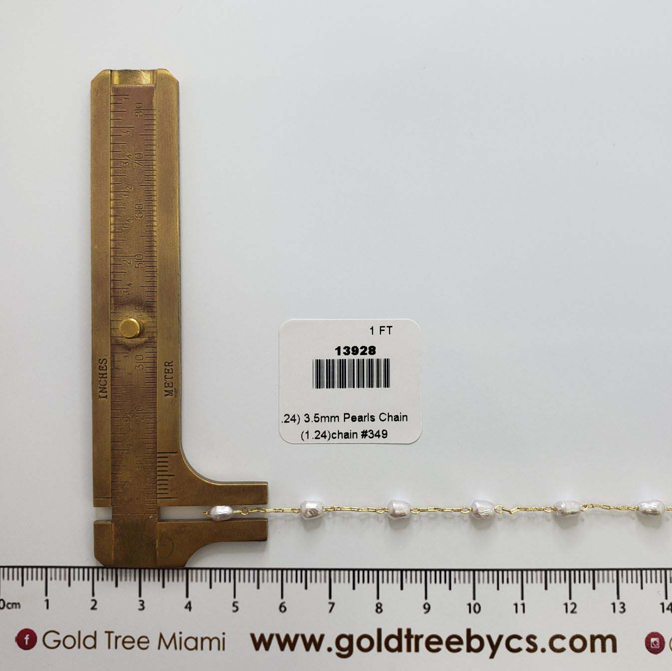 13928 Cadena de Perlas