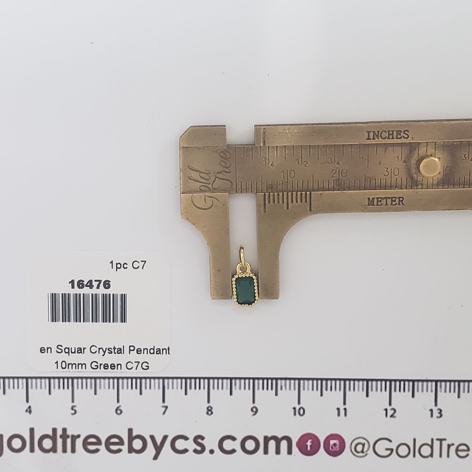 16476 Green Squar Crystal Pendant