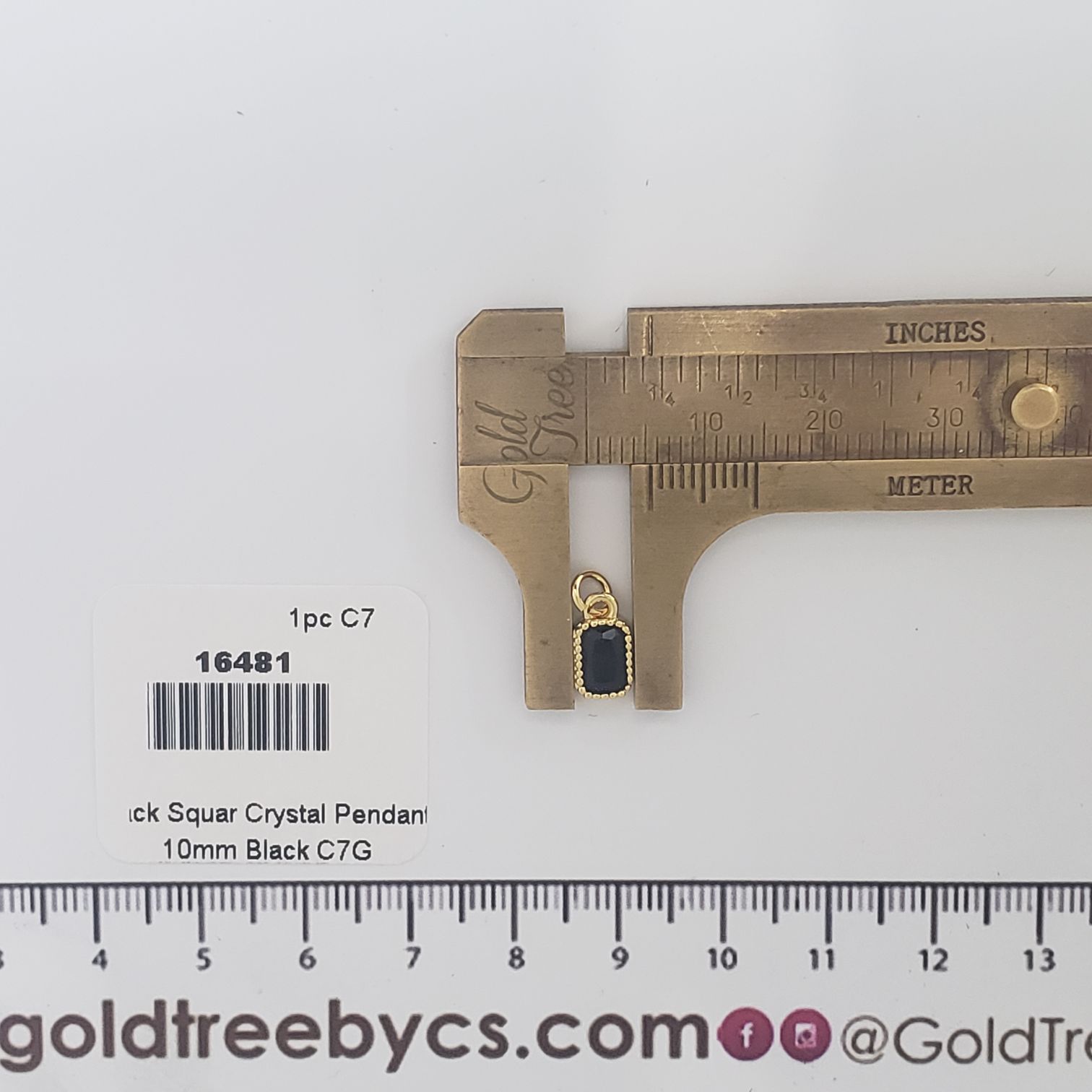 16481 Black Square Crystal Pendant