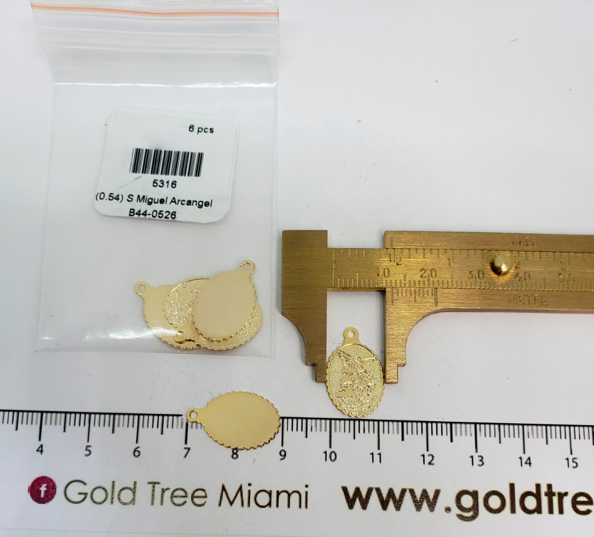 5316 Textured San Miguel Arcangel Charm