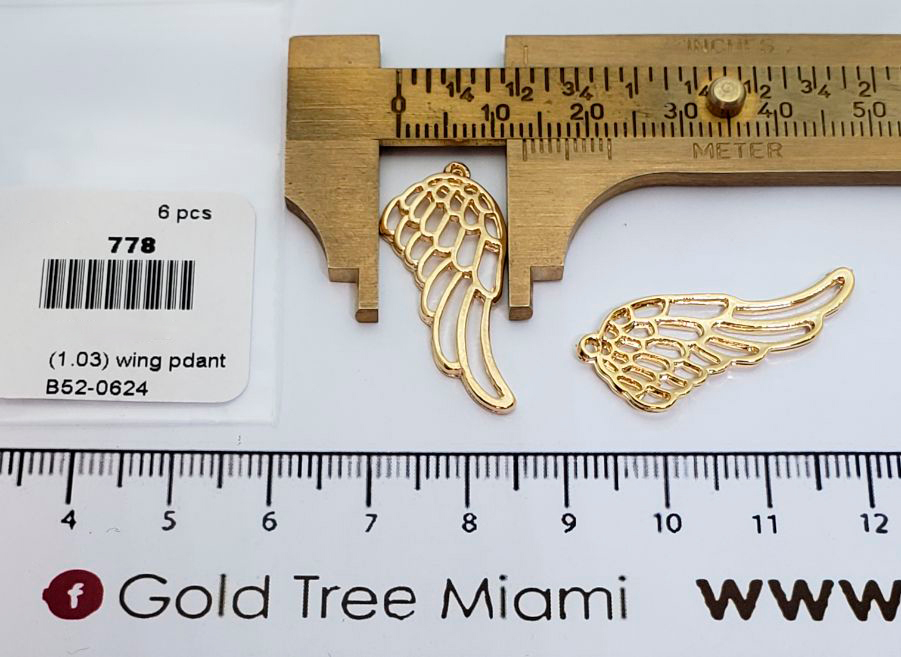 778 Golden Wing Charm