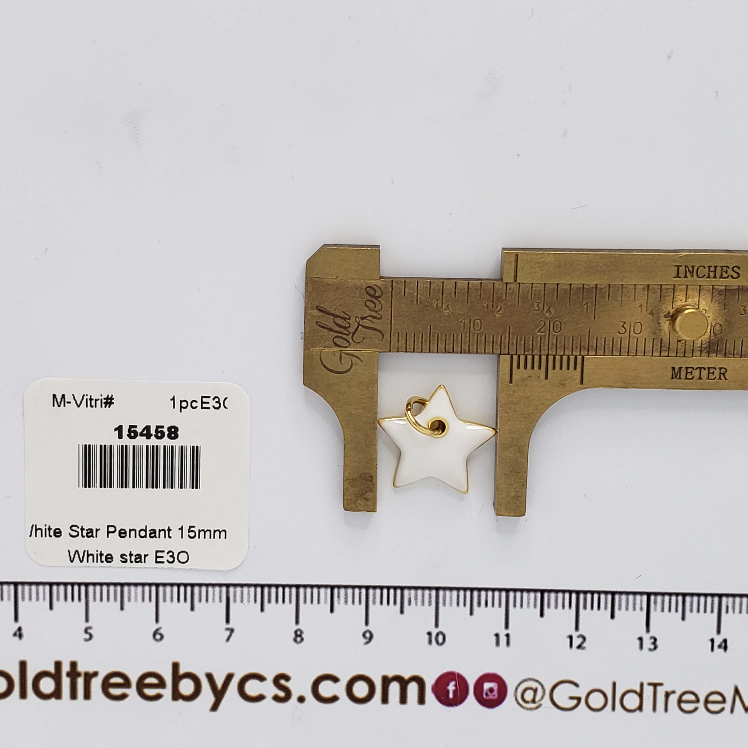 15458 White Gleam Star Pendant