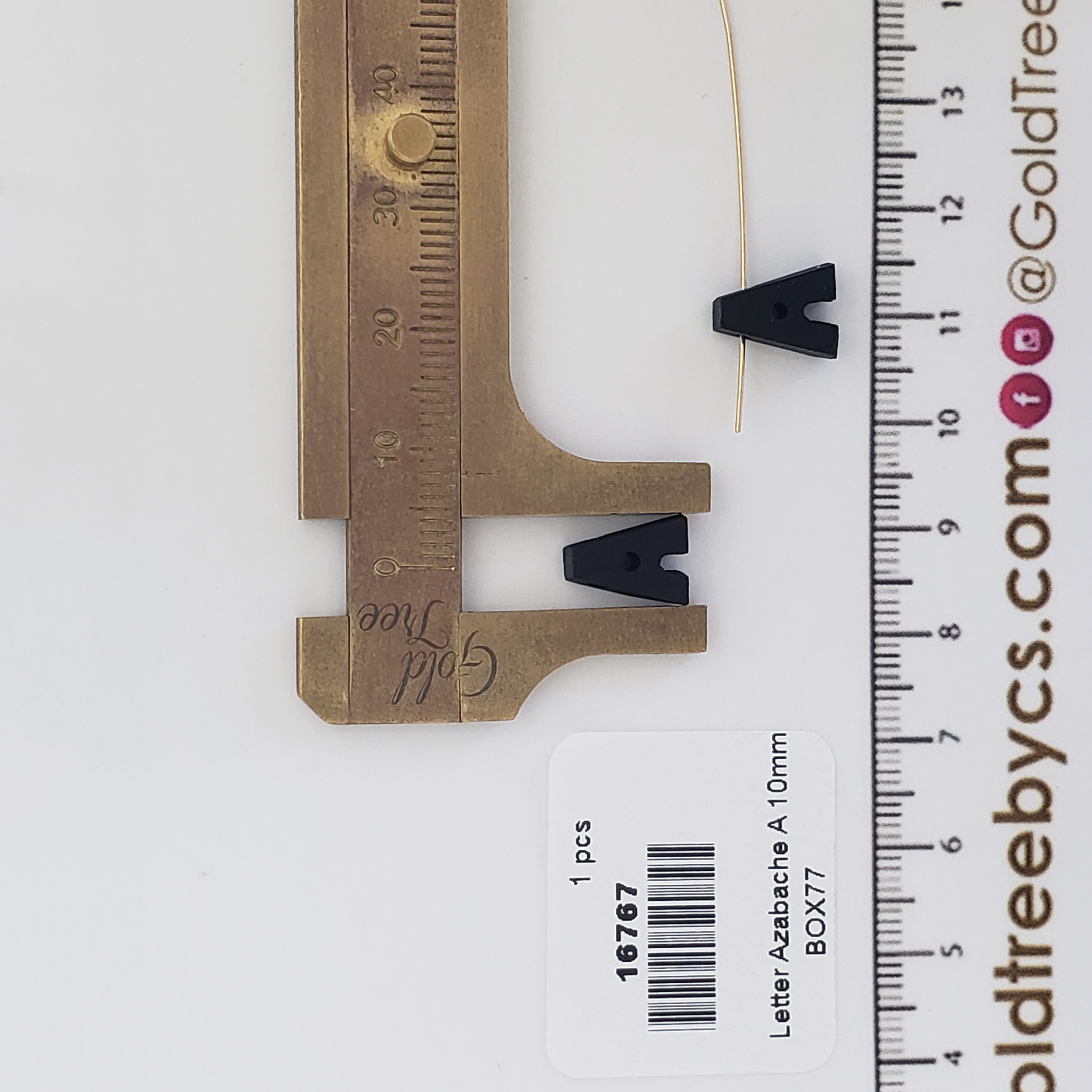 16767 Initial Letter A Azabache Spacer