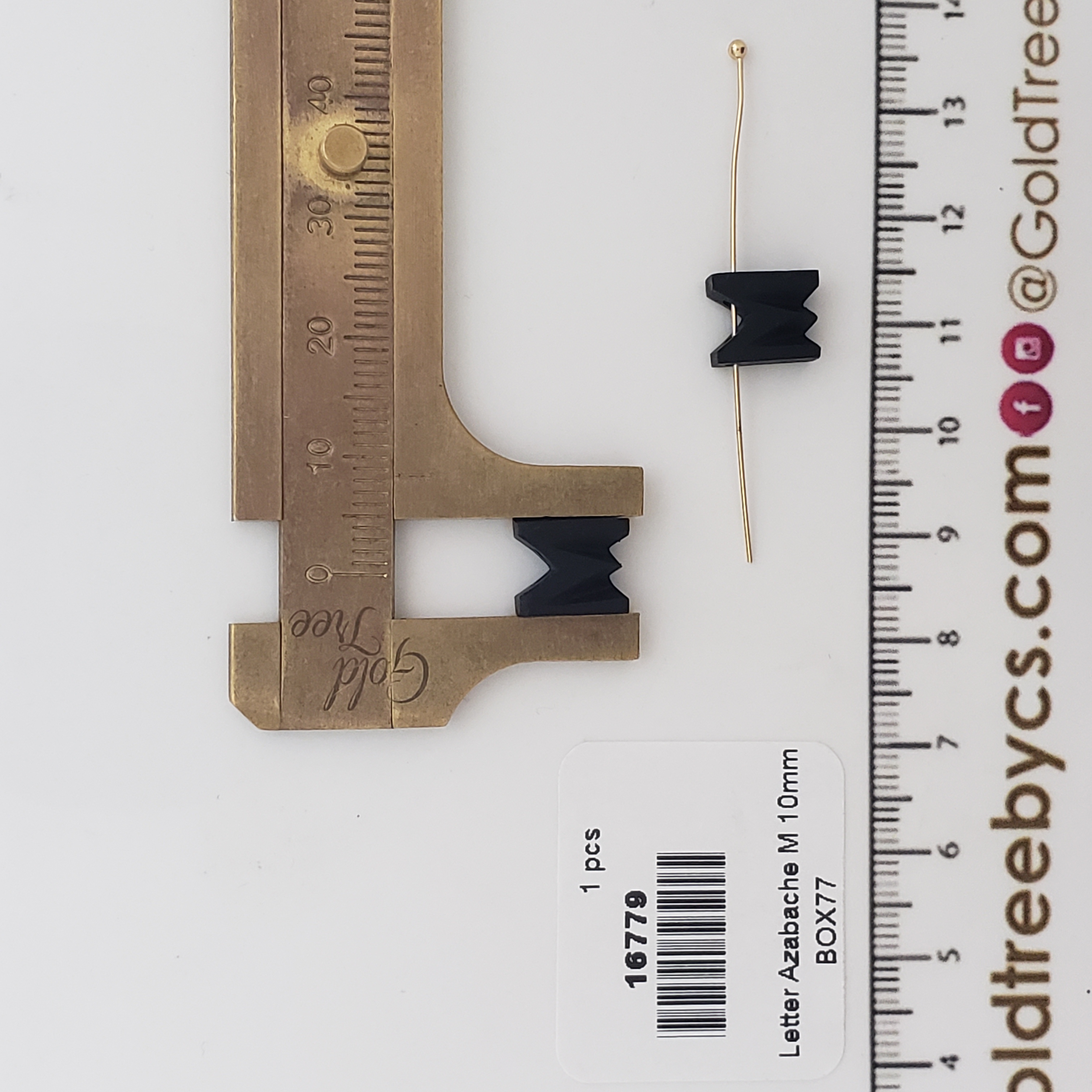 16779 Initial Letter M Azabache Spacer