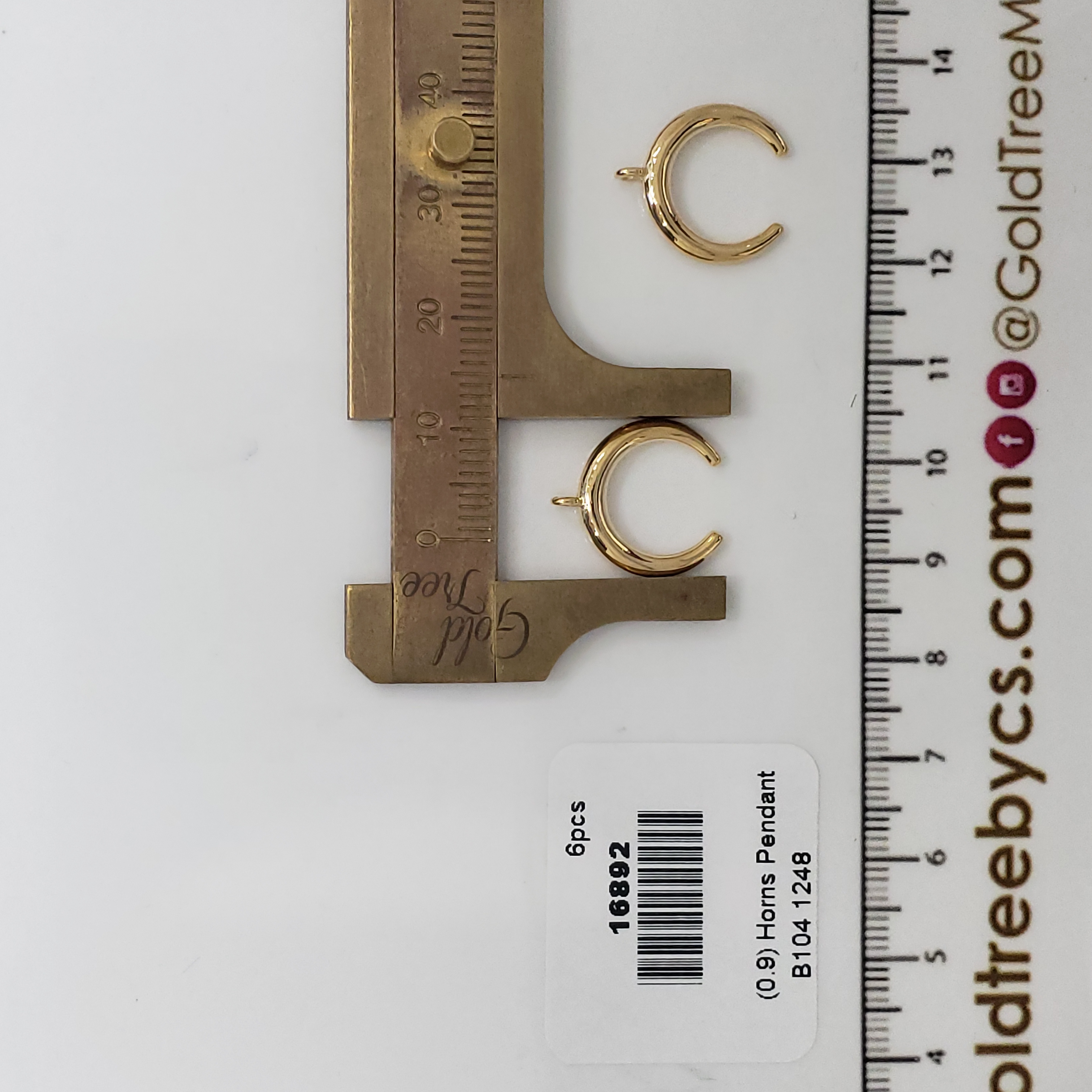 16892 Golden Horn Pendant