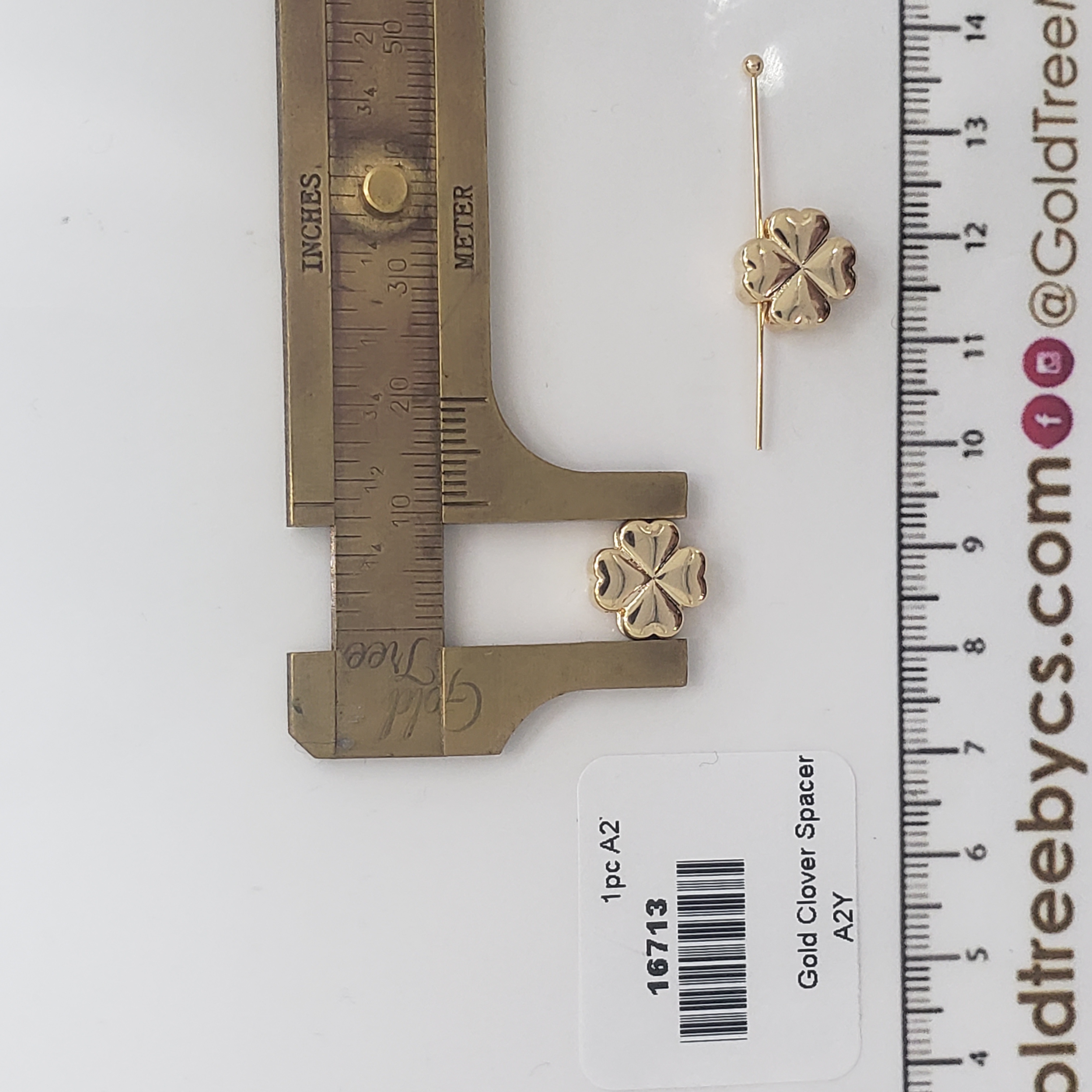 16713 Espaciador de trébol dorado amuleto de la suerte