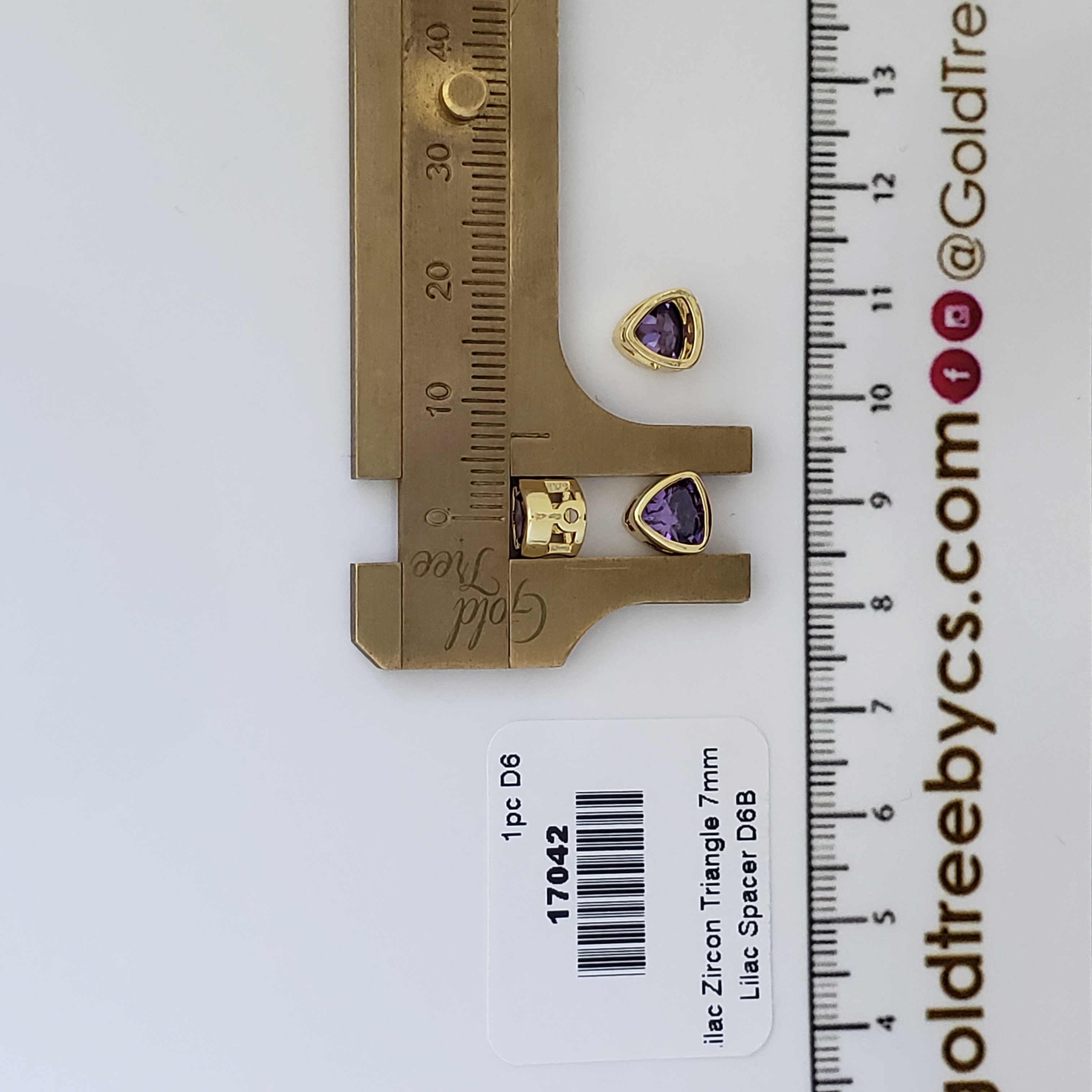 17042 Lilac Elegance Triangle Spacer