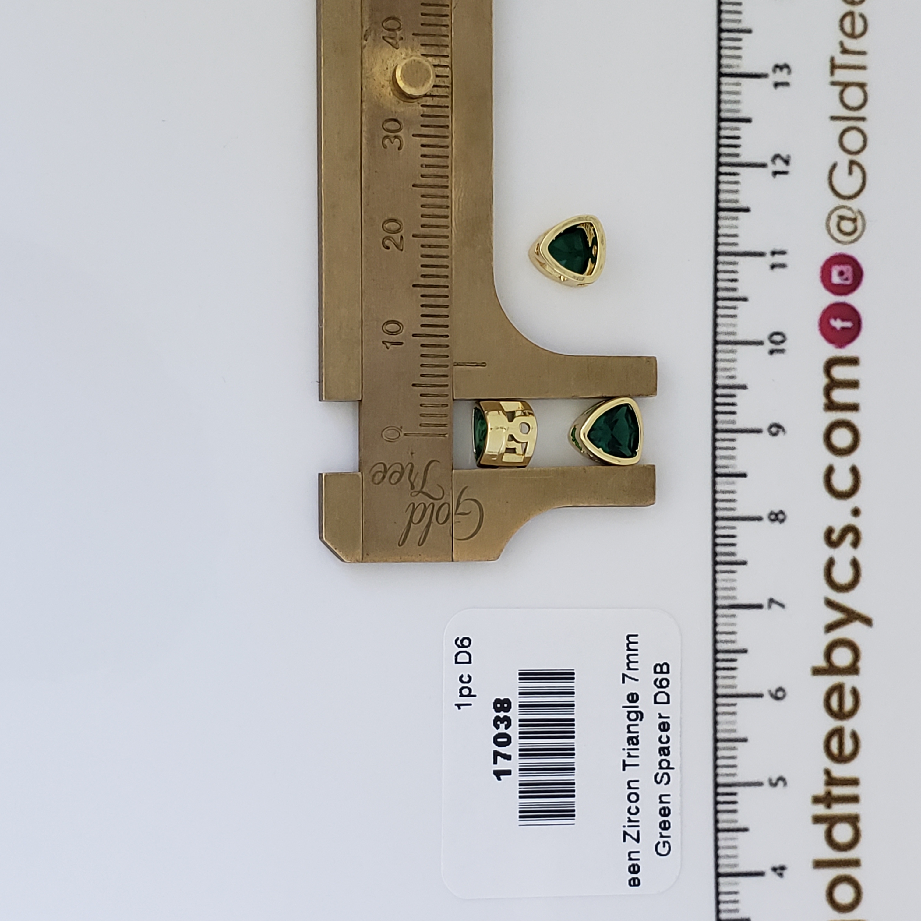 17038 Green Zircon Triangle