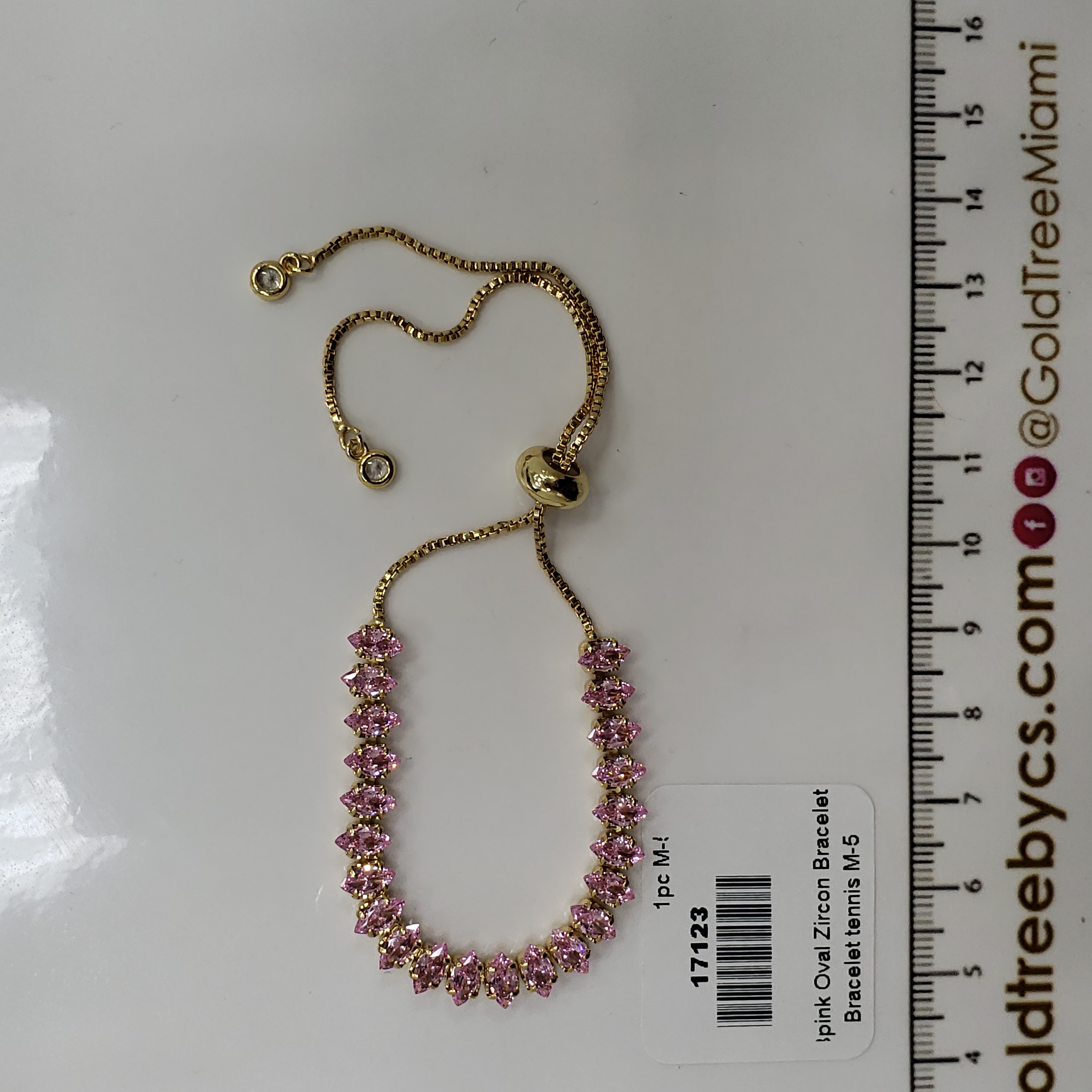 17123 Baby Pink Oval Zircon Bracelet