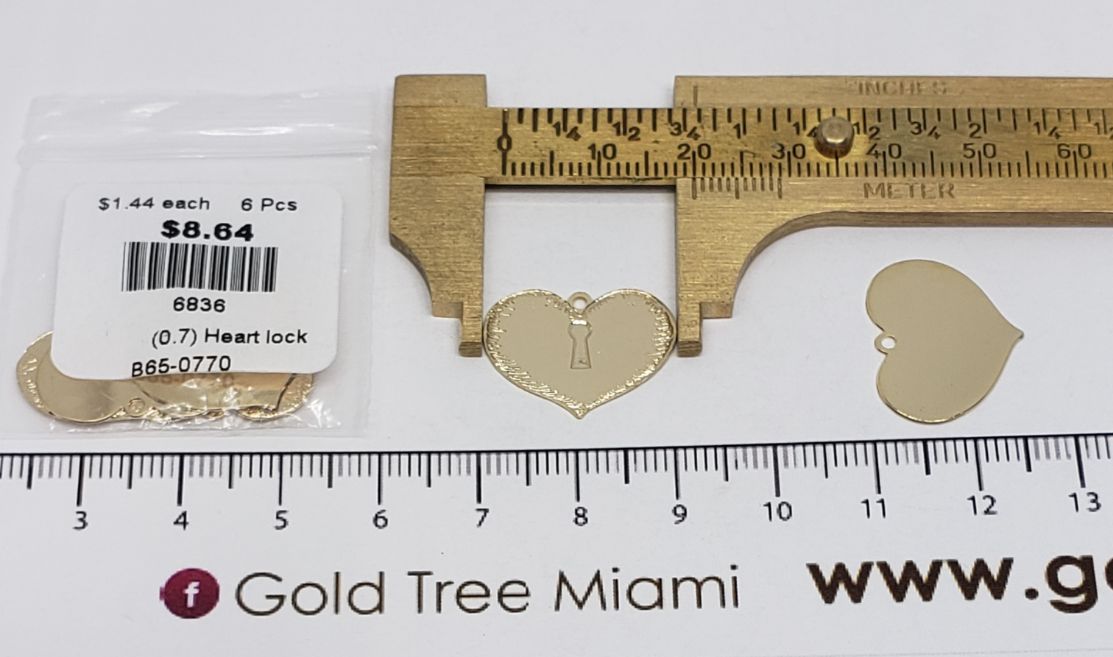 6836 Gold Heart Lock Charm
