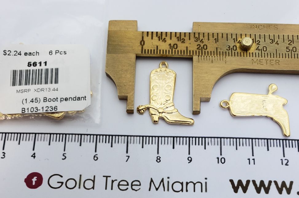 5611 Gold Boot Pendant