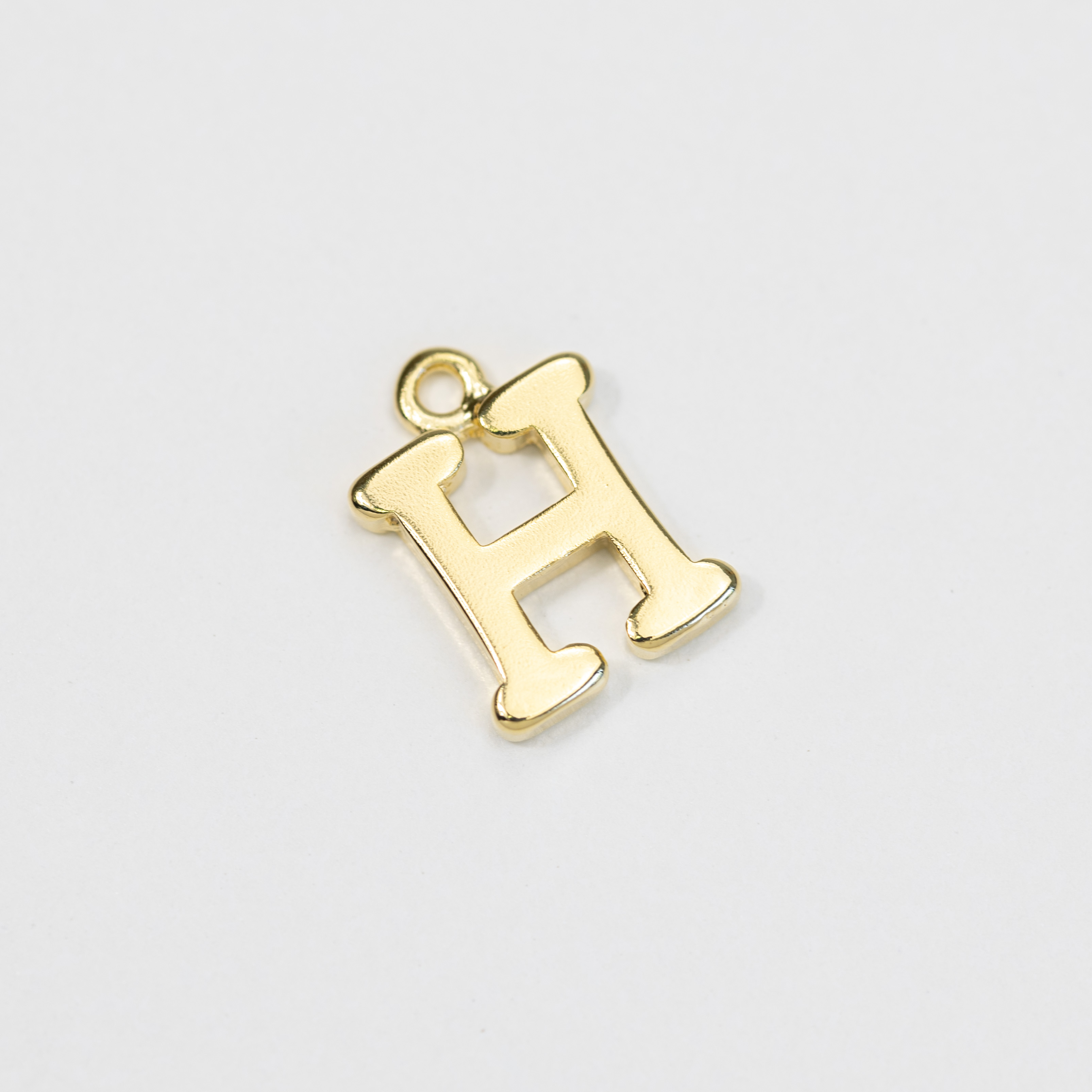 19221 Gold Bold H Inicial Pendant