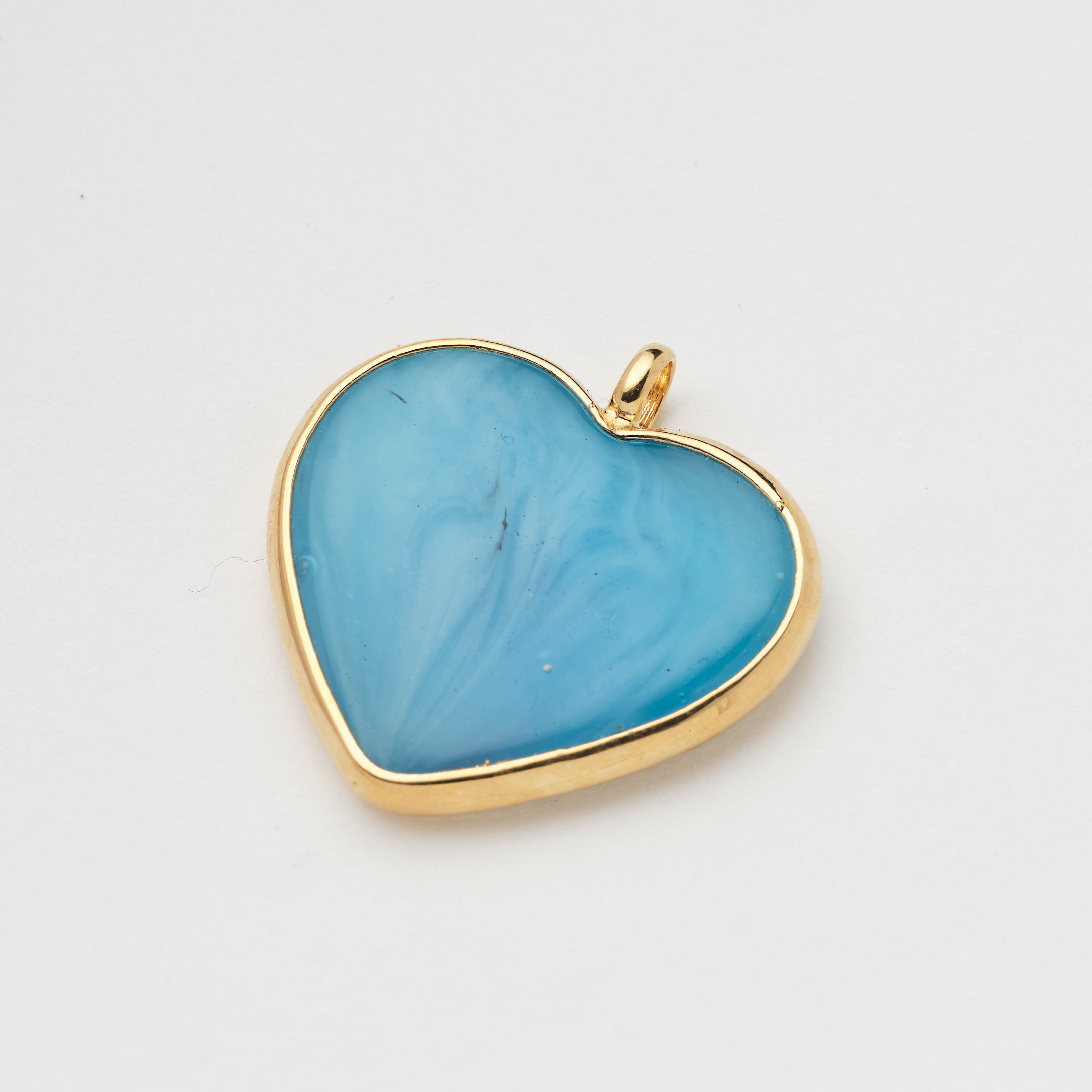 10382 Small Heart Bizel Light Blue Pendant