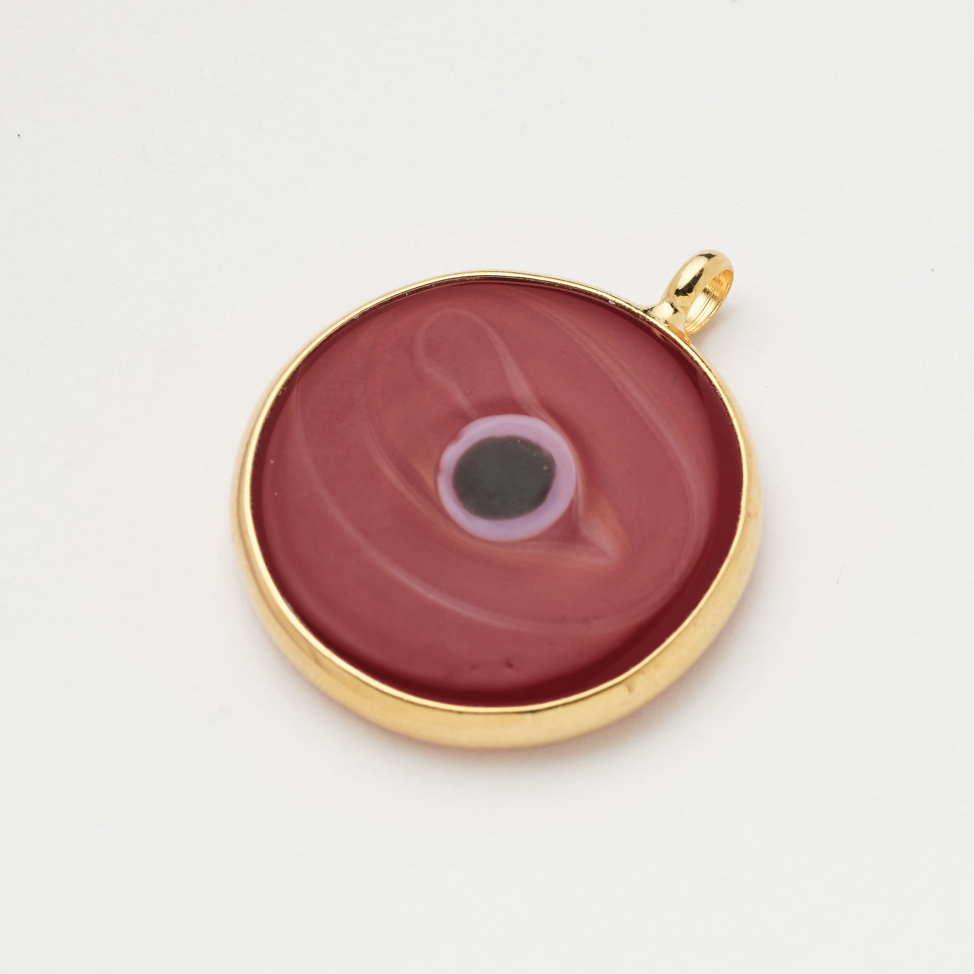 14601 Red Eye Round Bizel Pendant