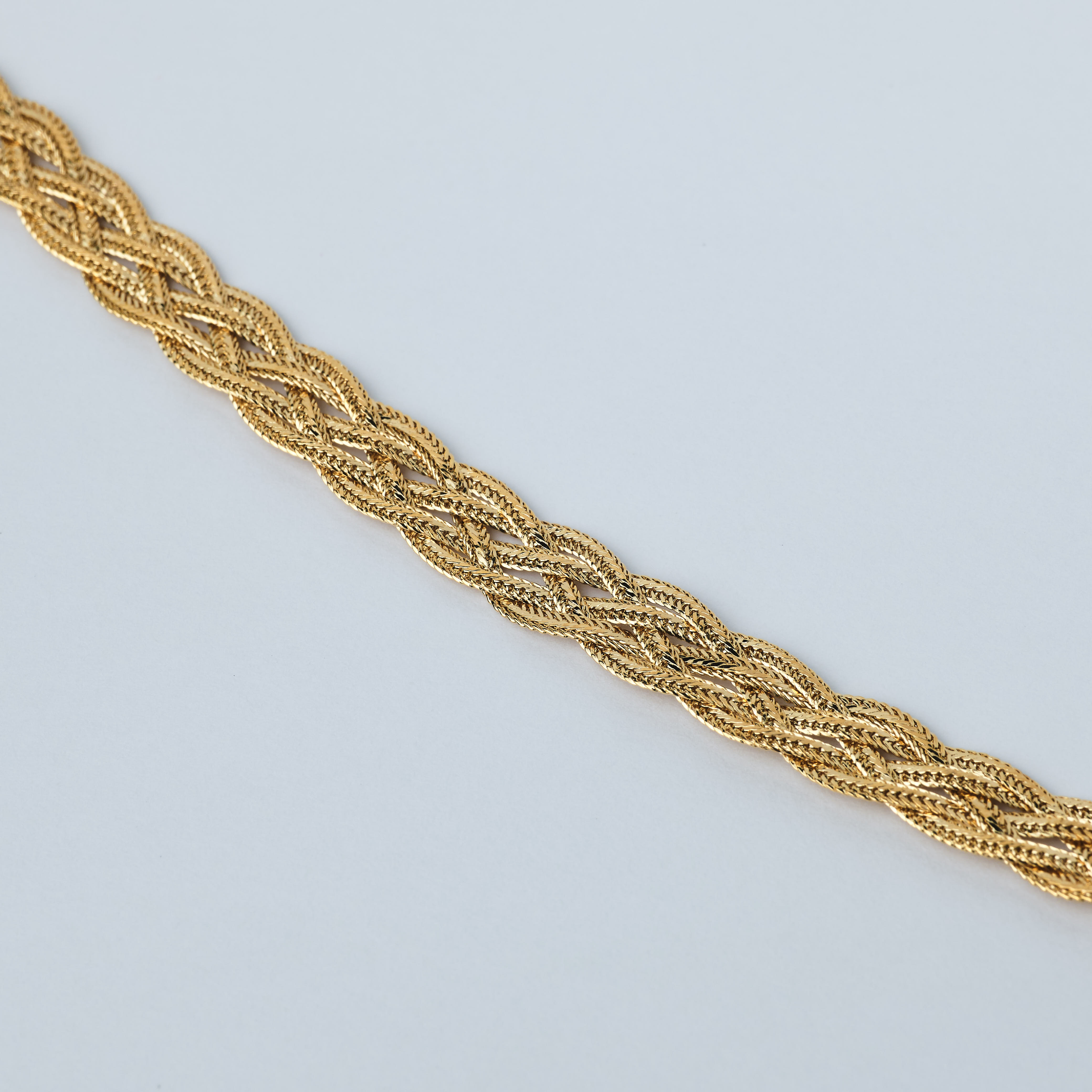 10671 Golden Twist Choker Necklace 18''