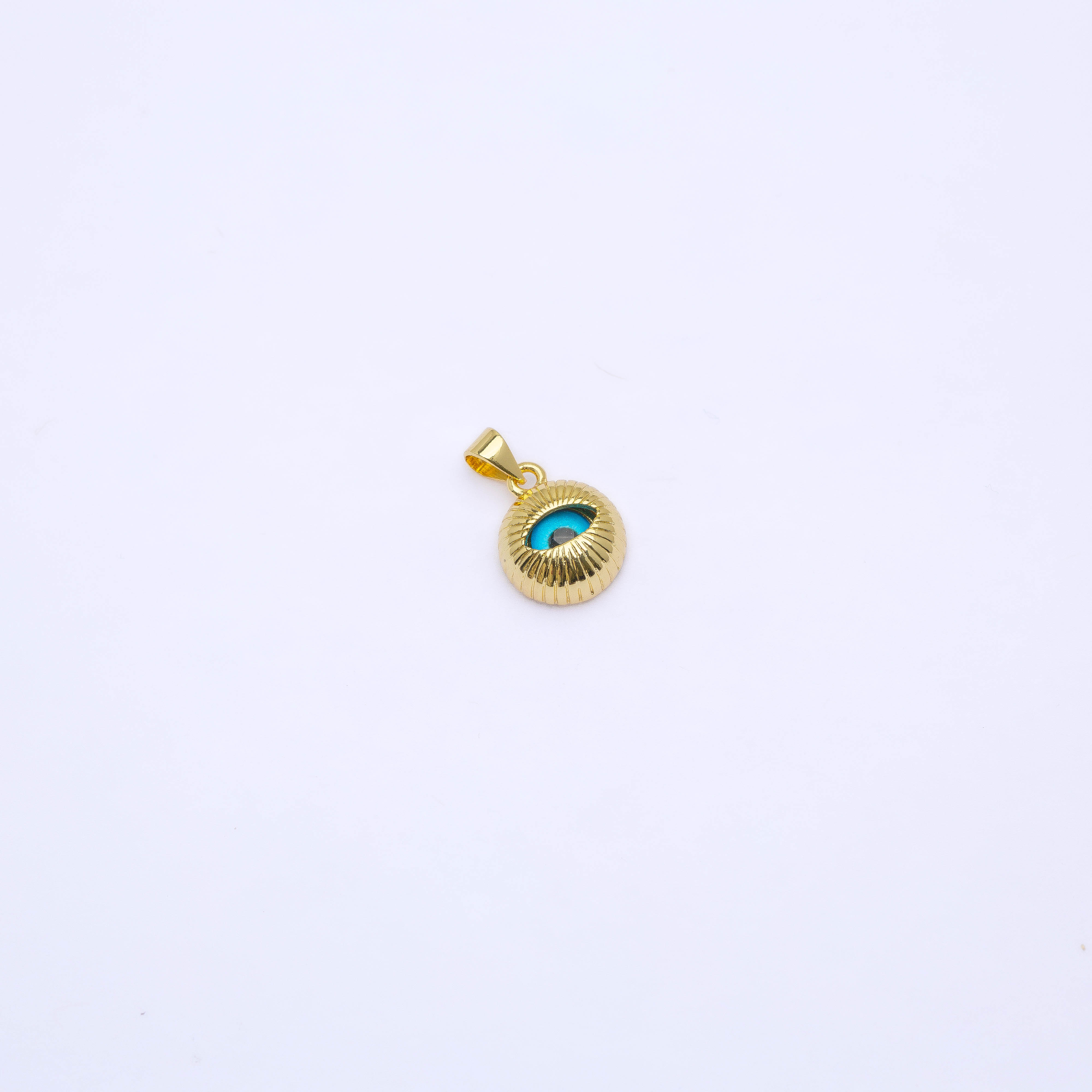 21091 12mm Dije Dorado con Ojo Turco Protector