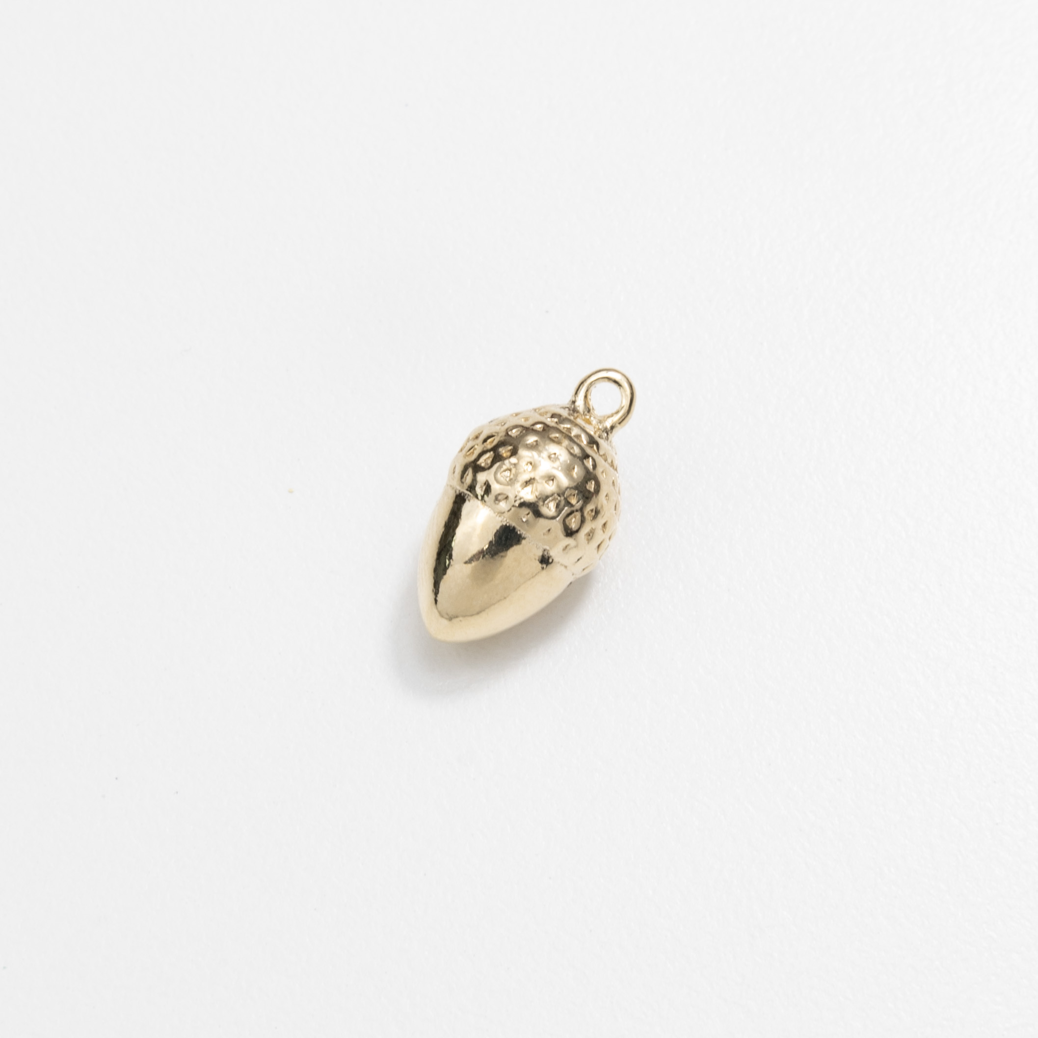 14519 Hazelnut Pendant