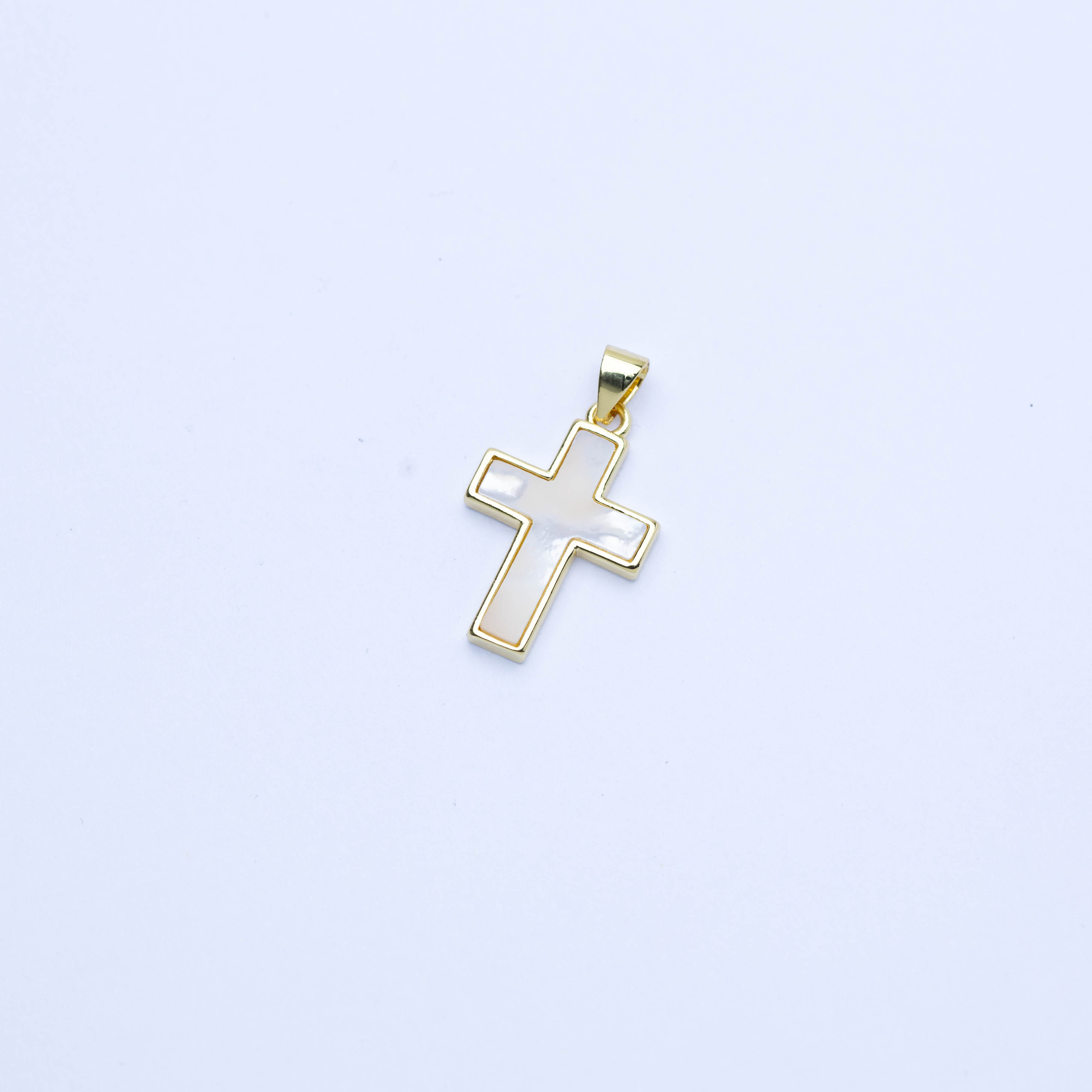 21137 Golden Cross with Natural Mother of Pearl