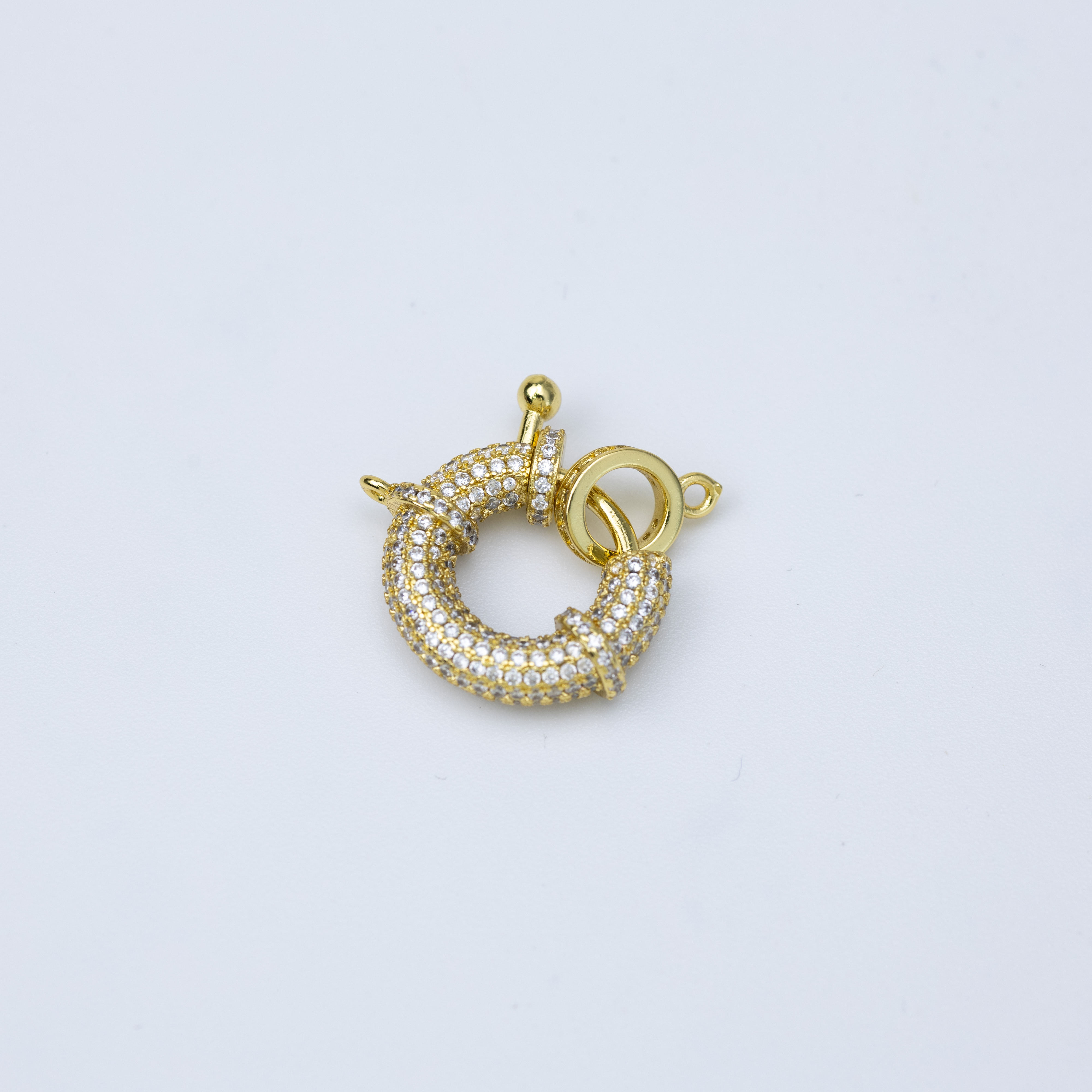 19687 Cierre Conector Redondo Dorado Con Pavé