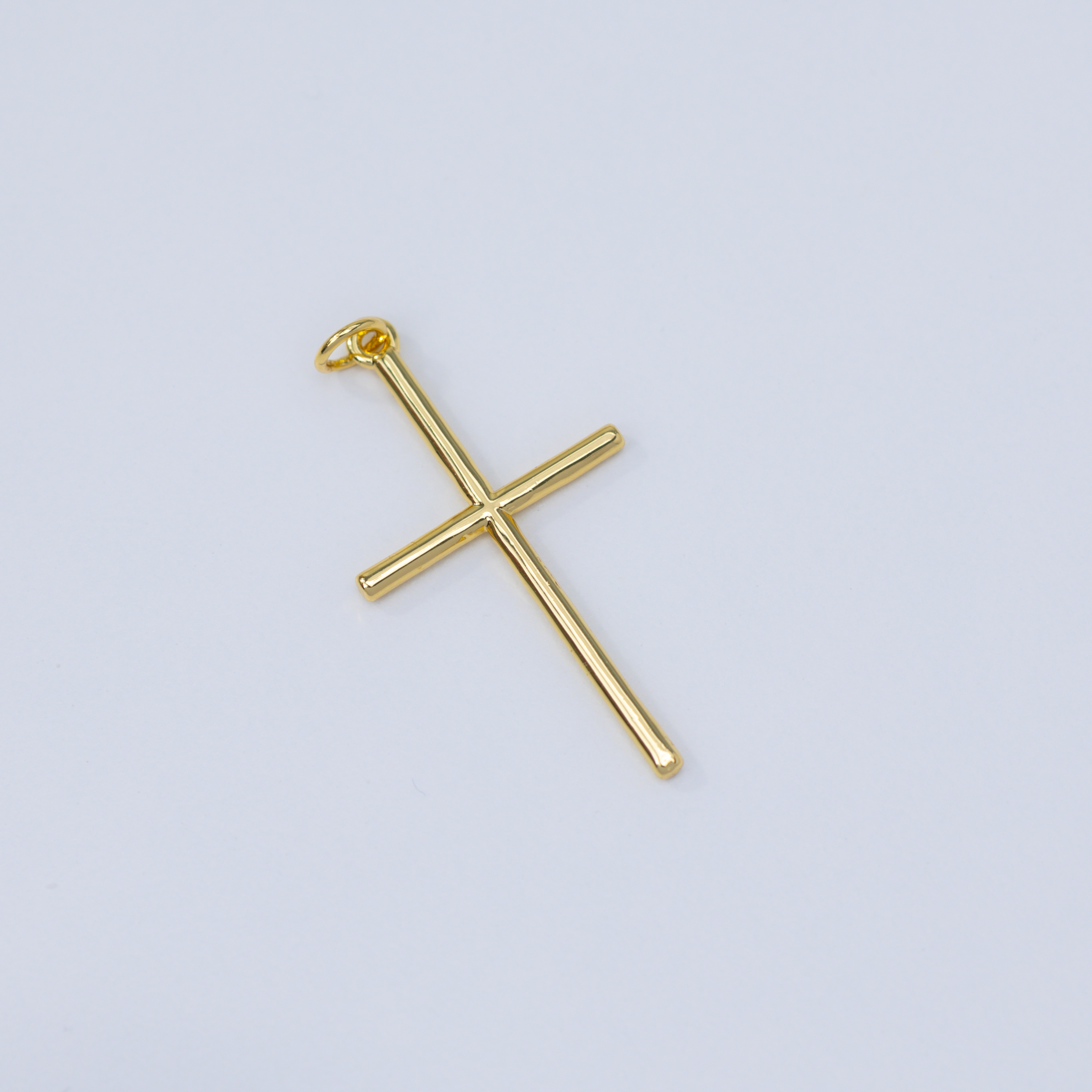 19988 Minimalist  Gold Cross Pendant