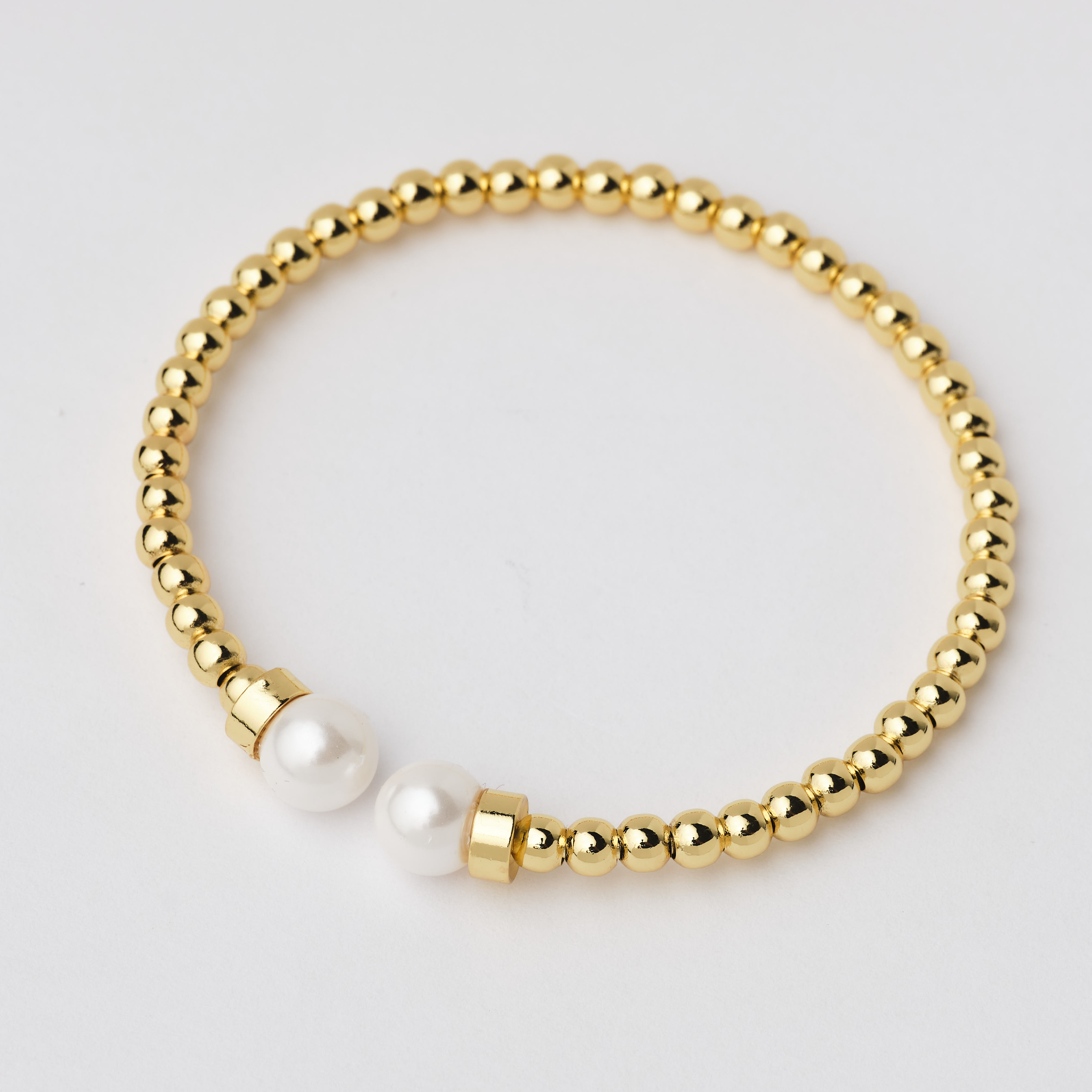 18902 4mm Gold Beas With Pearl Bracelet