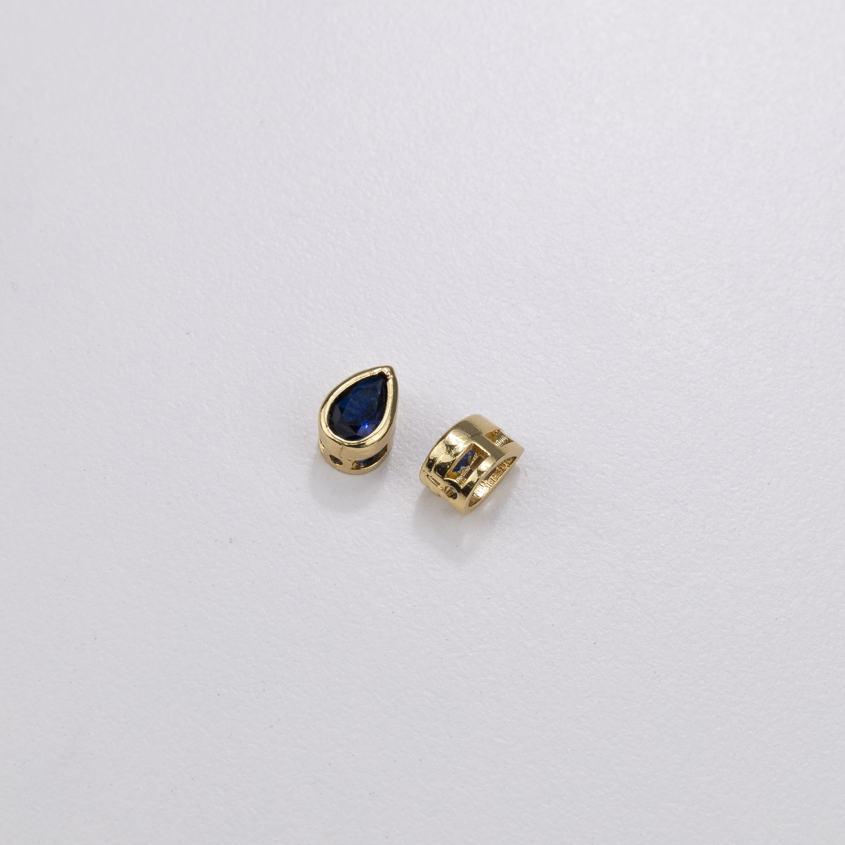 17143 Navy Zircon Drop Spacer