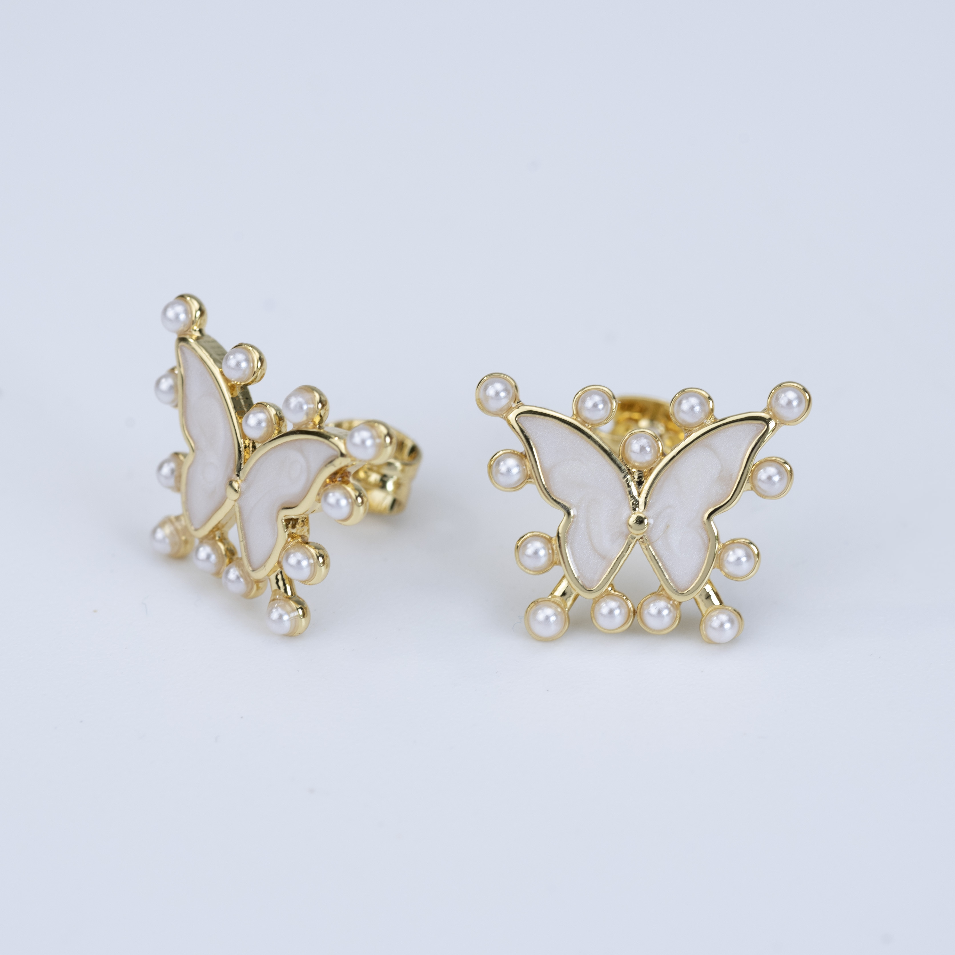 19732 Pendientes de Mariposa Esmaltada con Perlas
