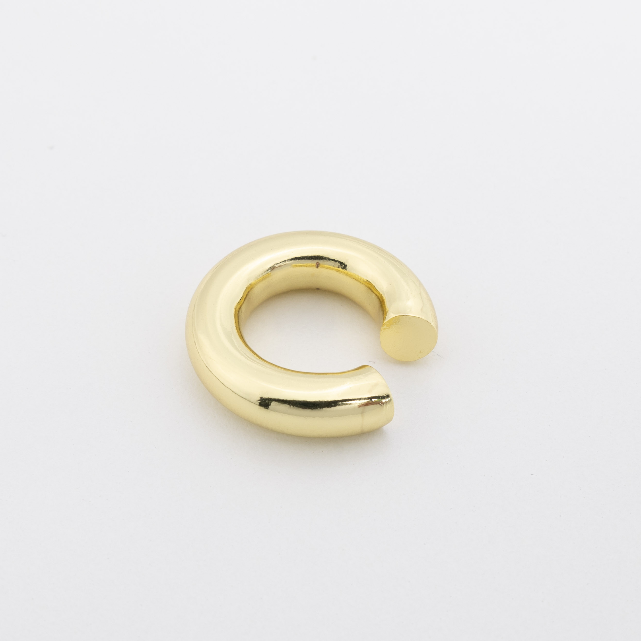 18524 28x7mm Gold Ear Cuff