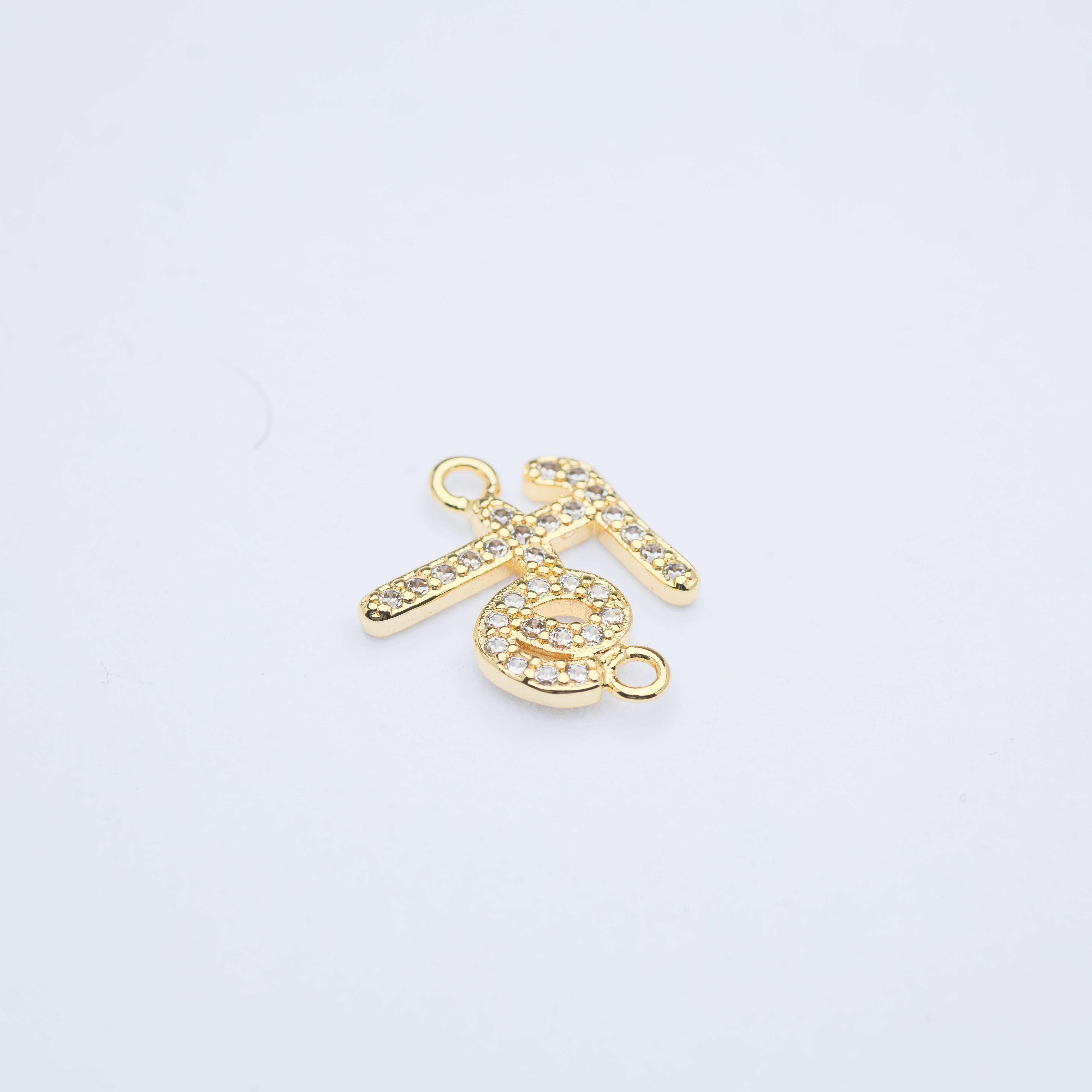 21788 Fe Script Connector Charm