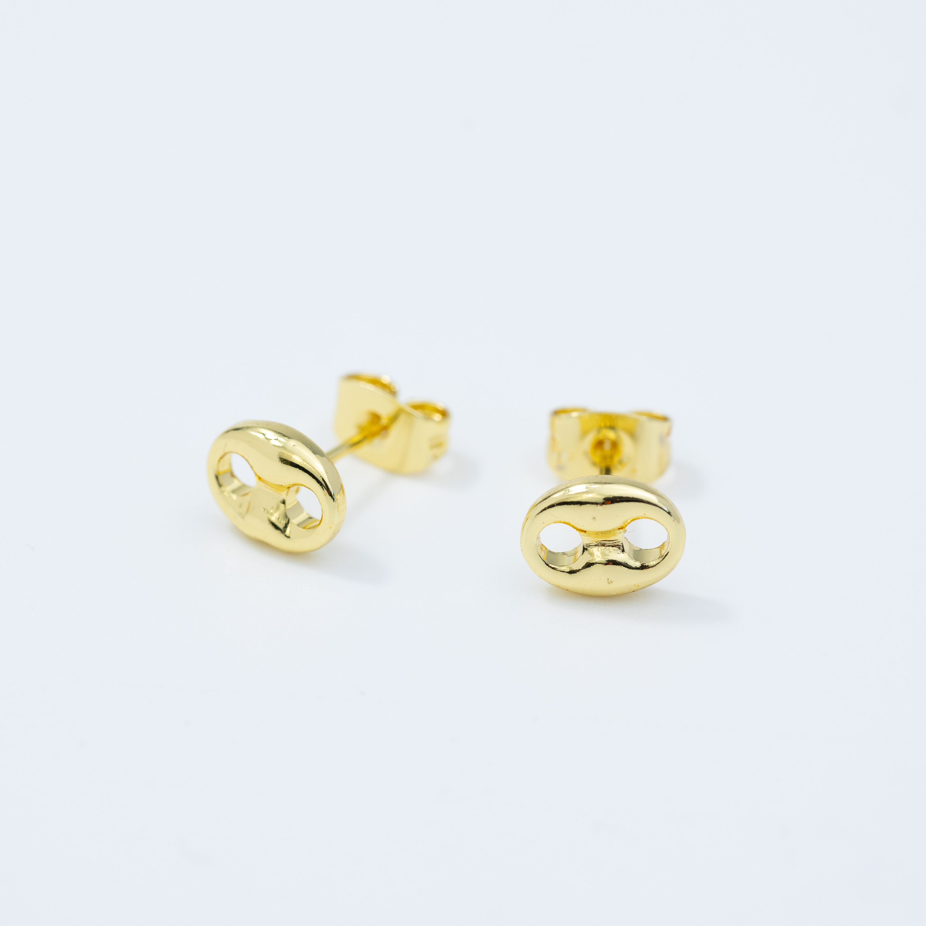 20222 Golden Oval Earrings with Modern 8mm