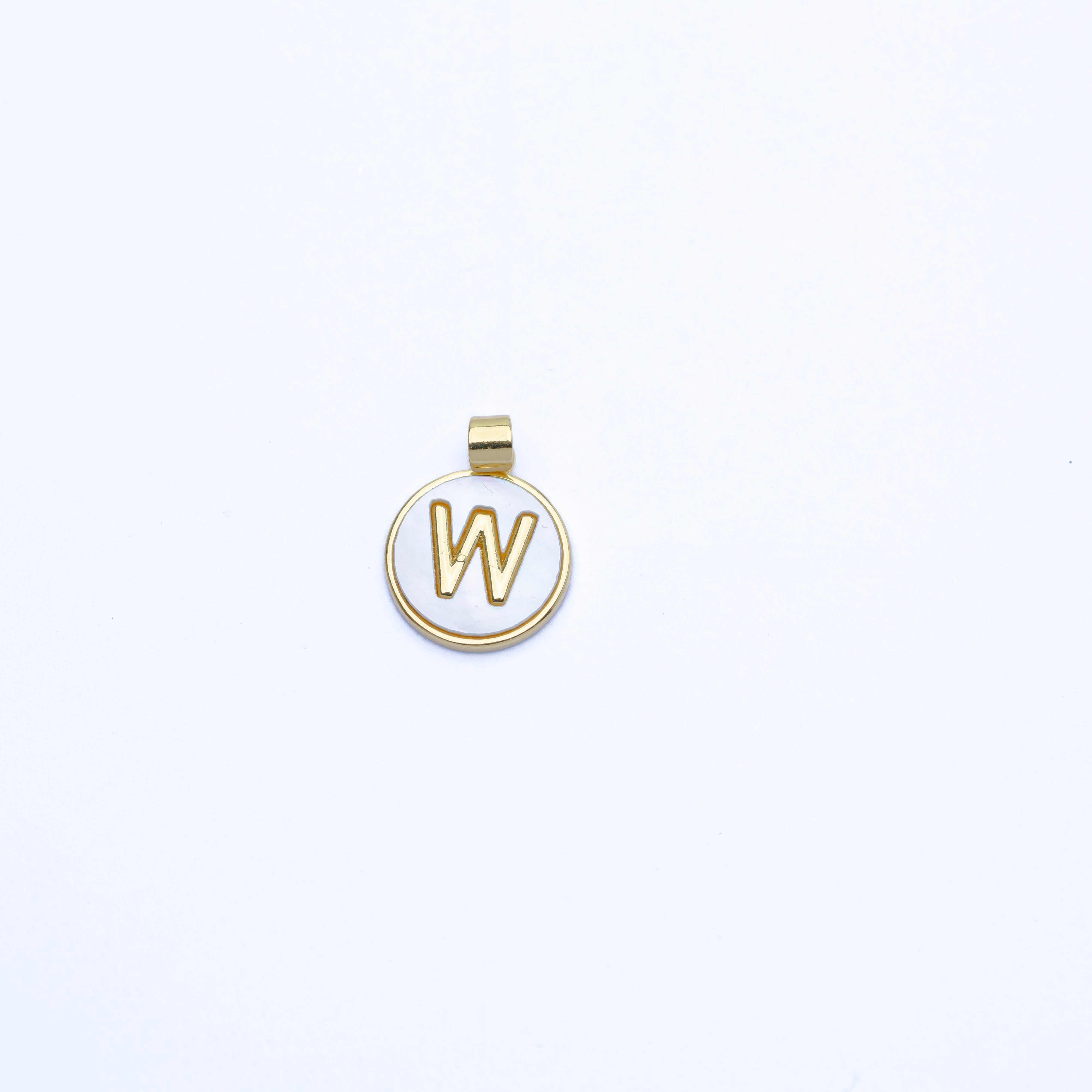 10438 Initial W Circle with Nacar