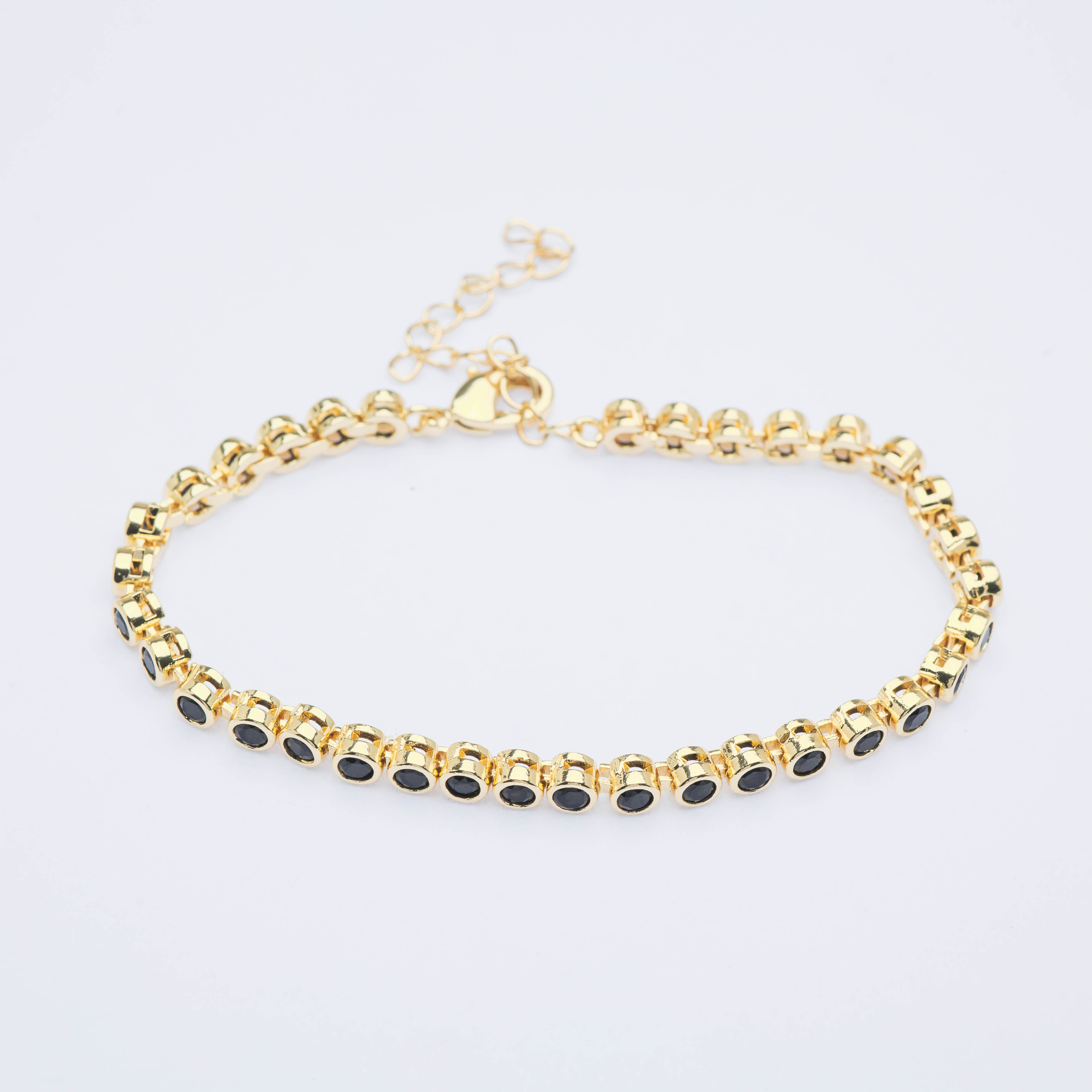 21866 Black Round Crystal Tennis Bracelet