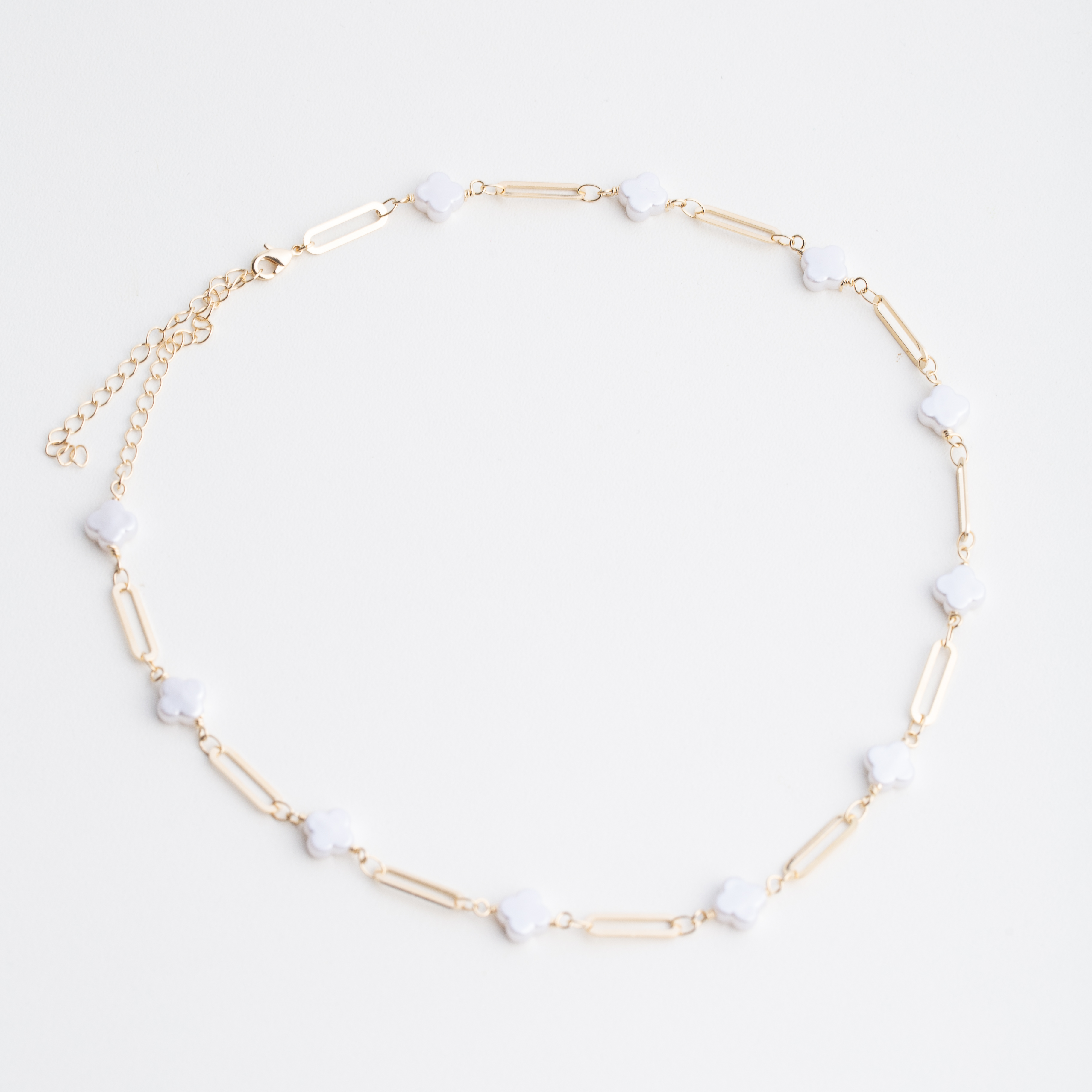 19411 Chain With Clover Shell Charms 14"