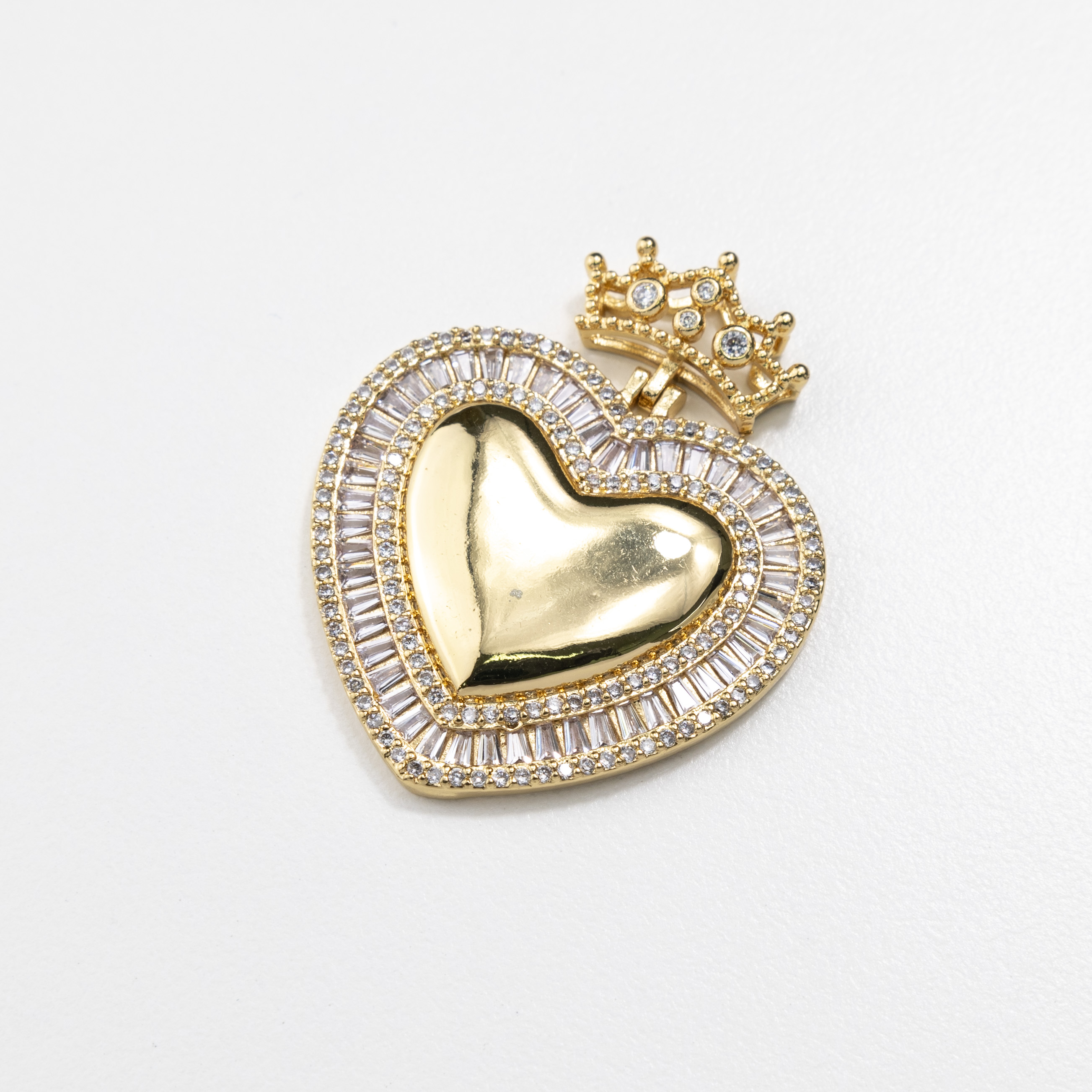 14768 Big Heart with Crown