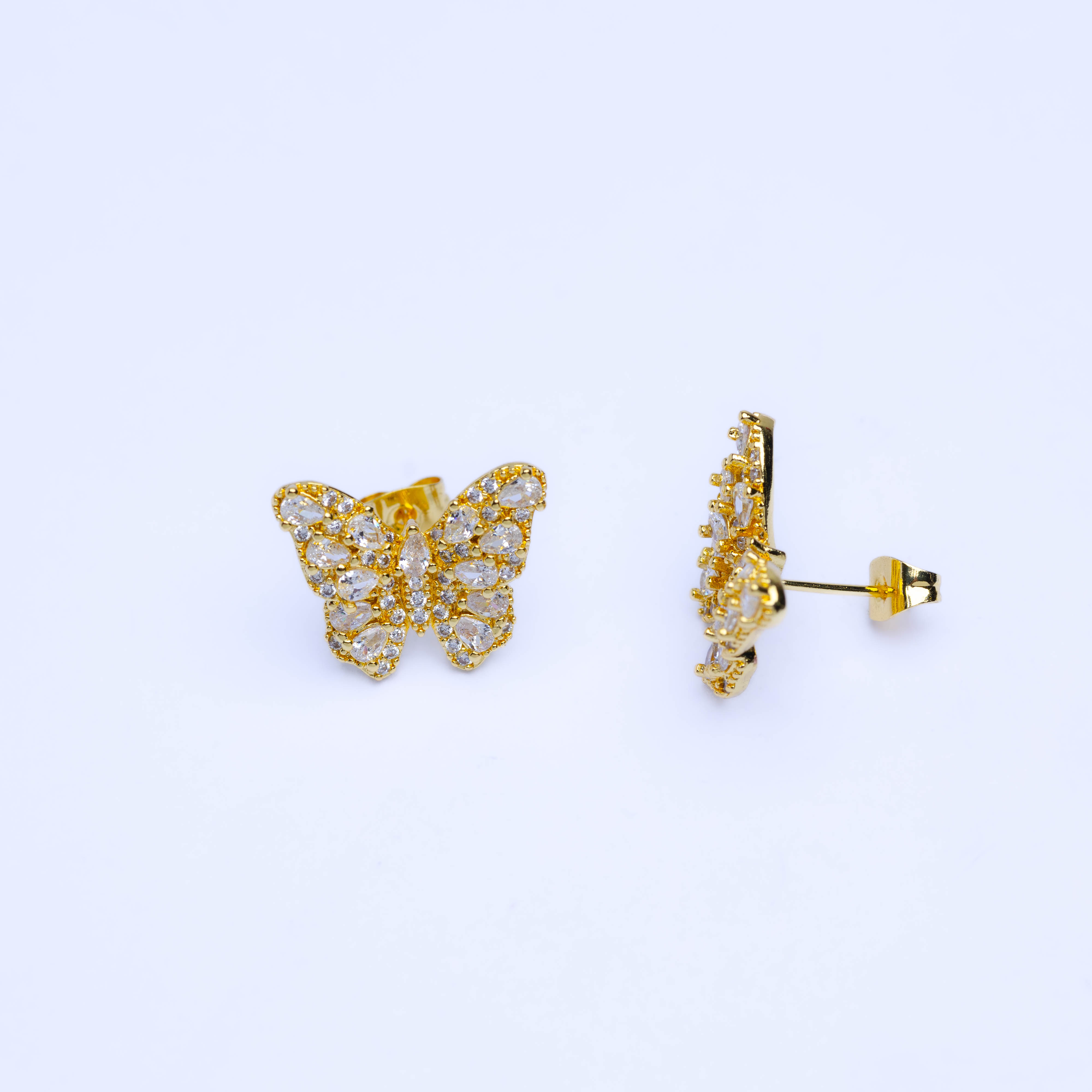 21368 Aretes Mariposa Dorados con Circones en Micro Pavé