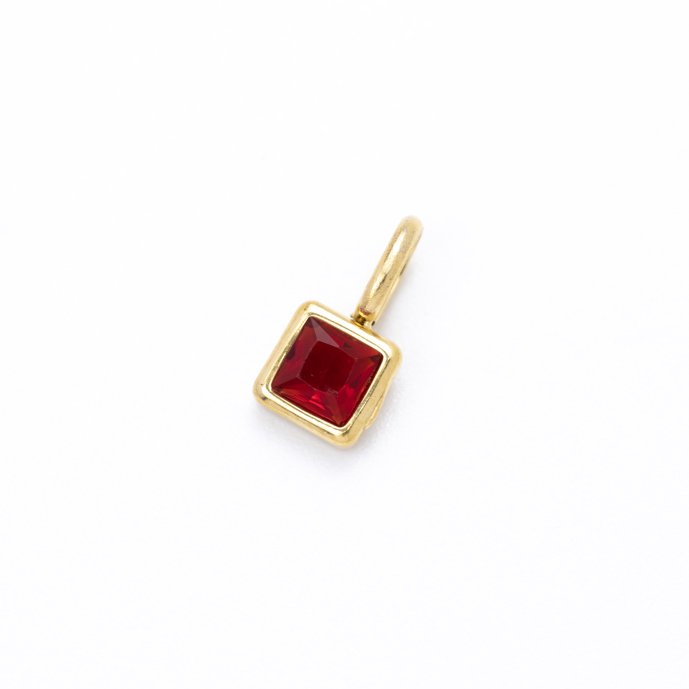 19521 Square Red Crystal Charm