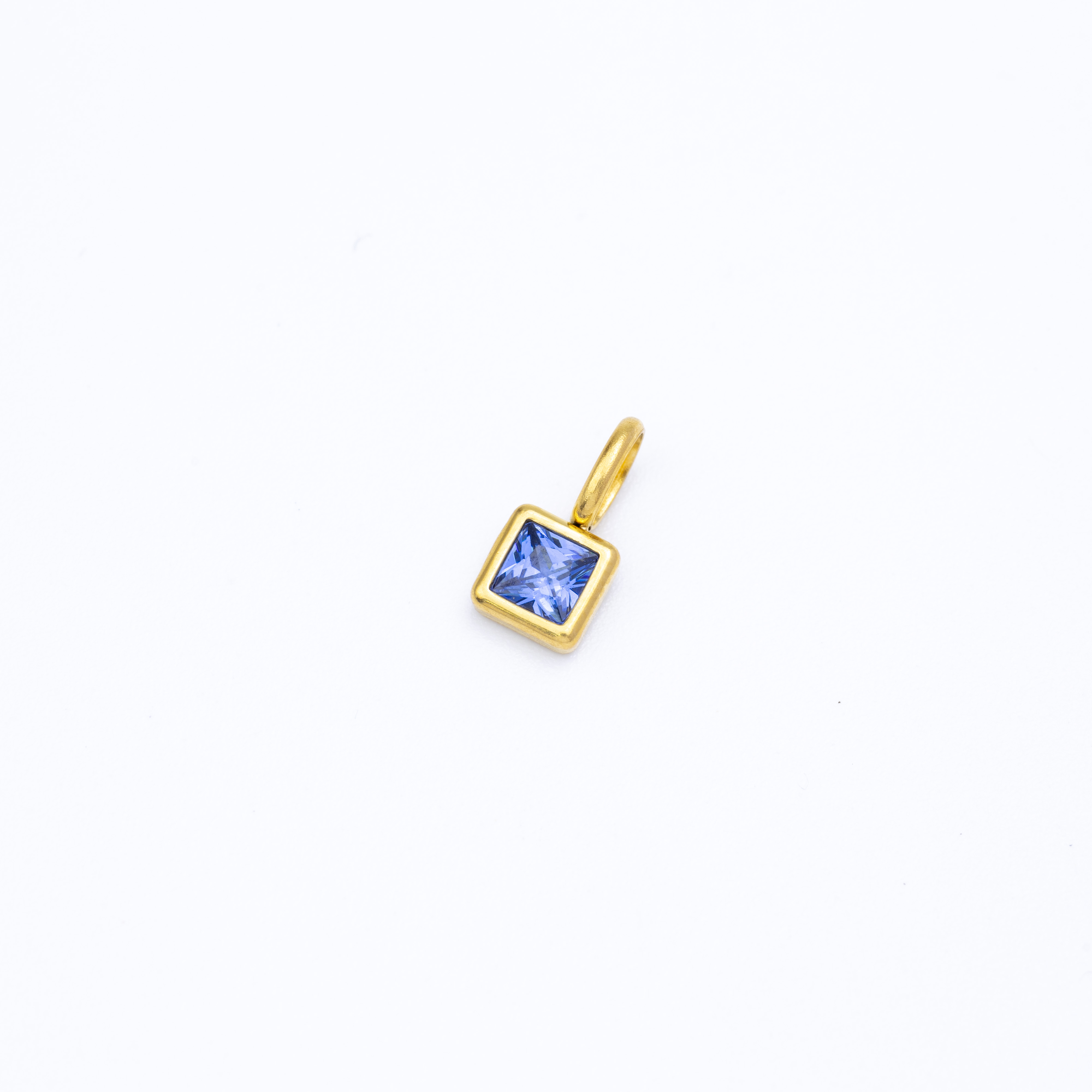 19517 Square Blue Crystal Charm