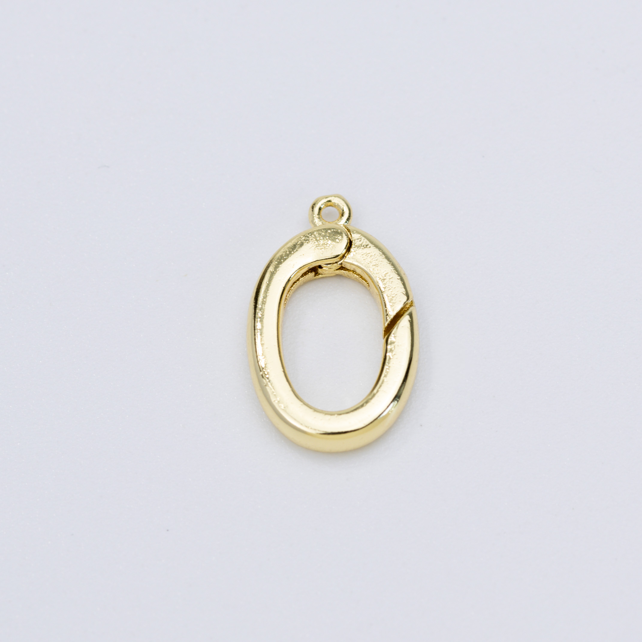 19859 Gold Oval-Shaped Clasp
