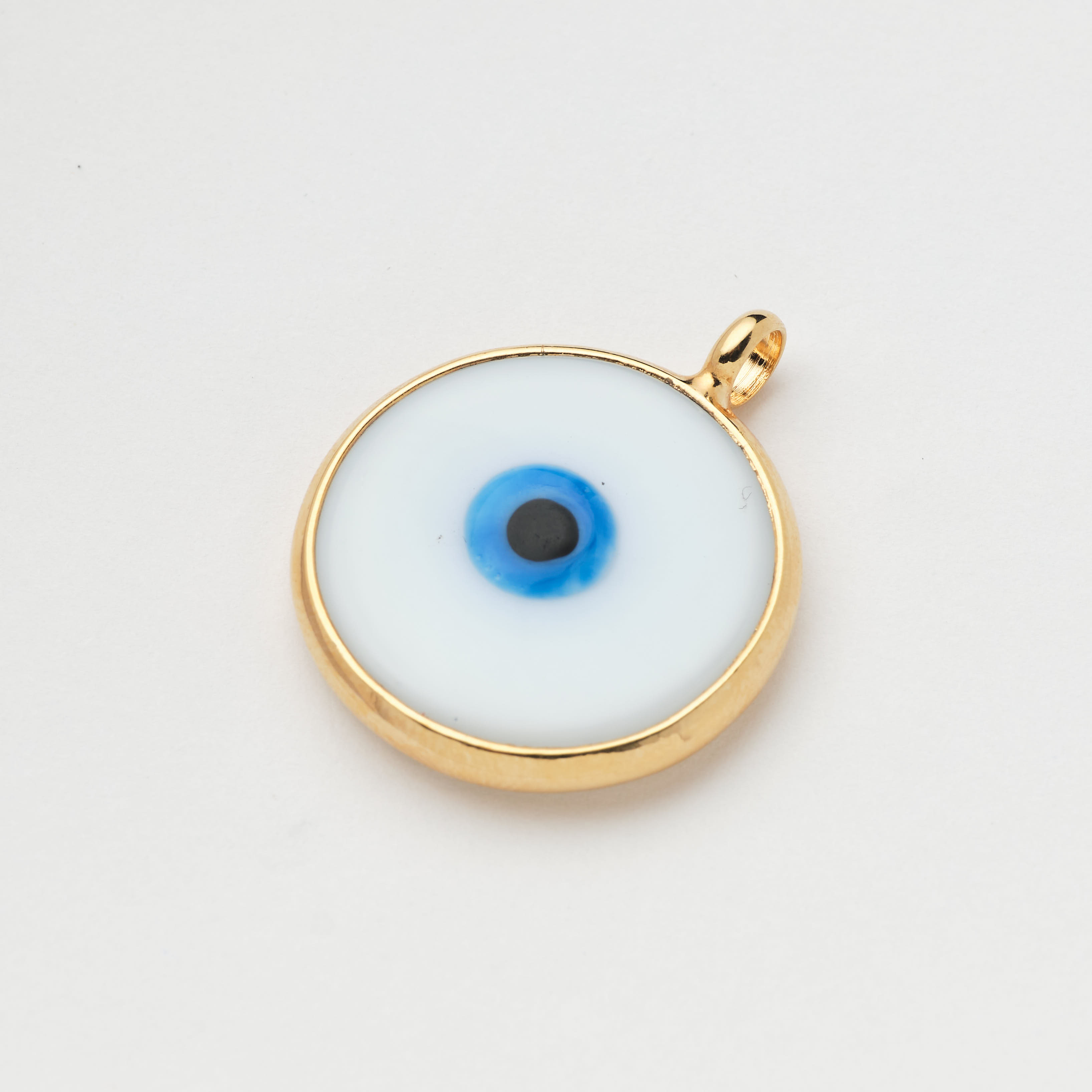 14599  Round White Bizel Pendant