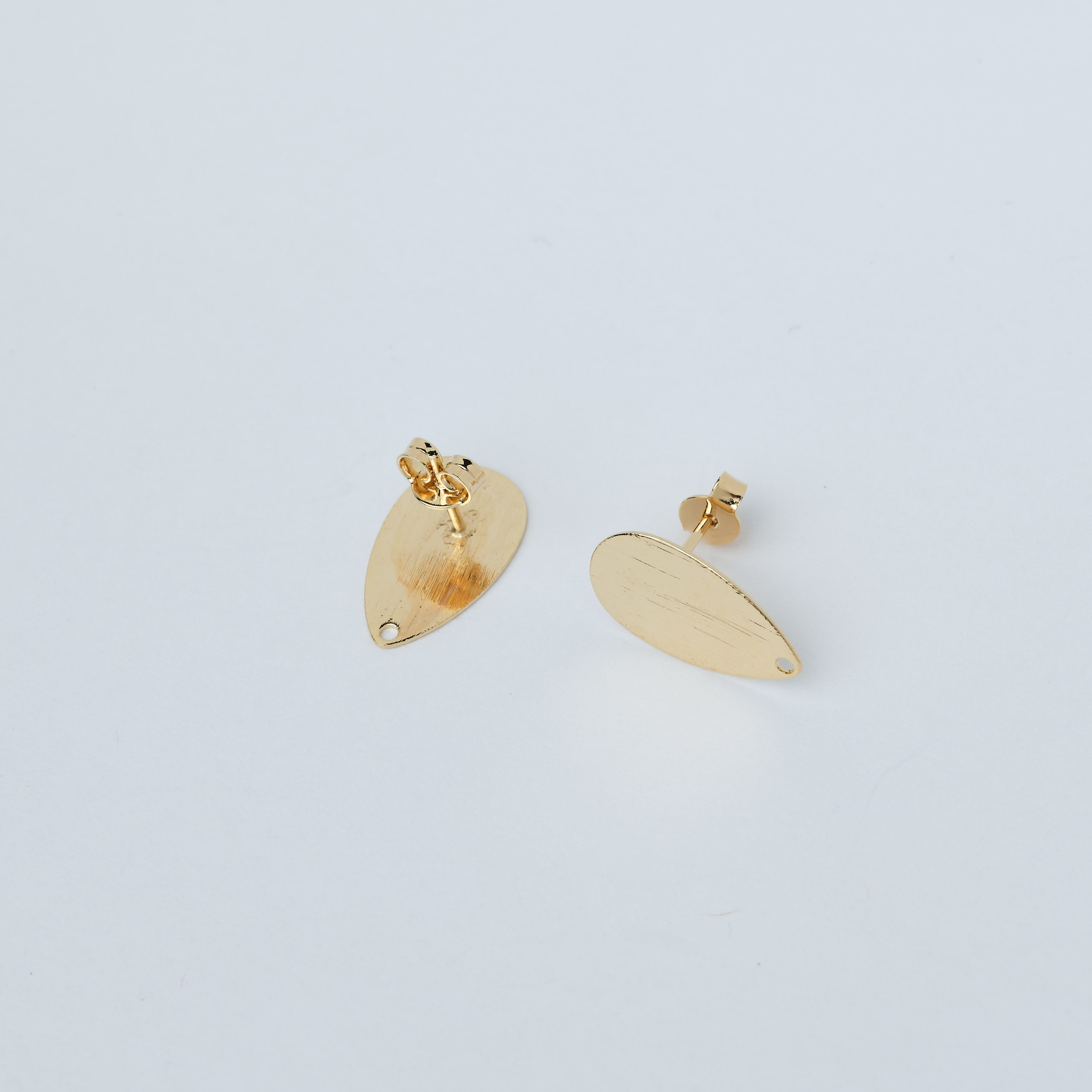 15267 Base de Caída Texturizada con Agujero para Pendientes