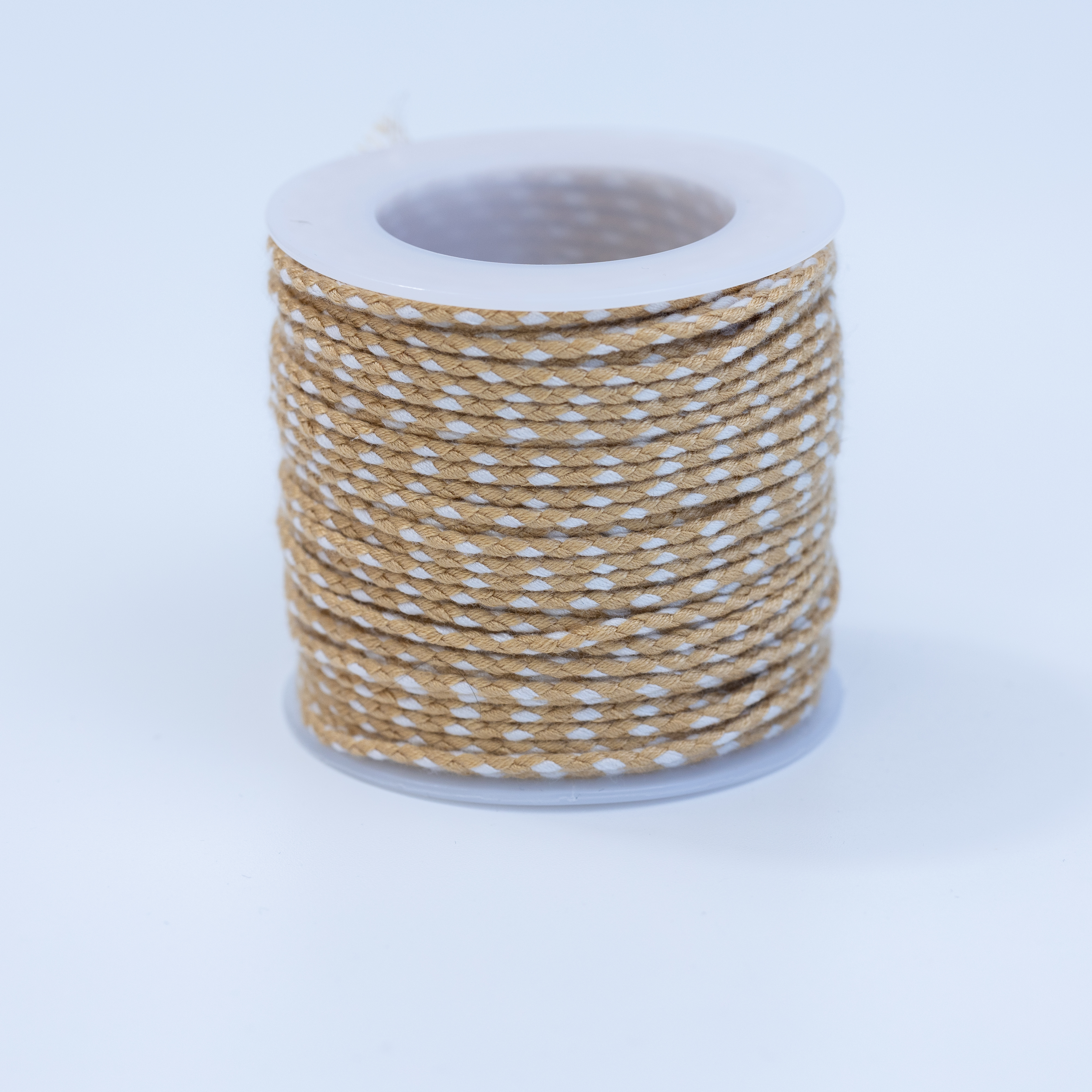 20355 Beige And White Braided Cord 2mm