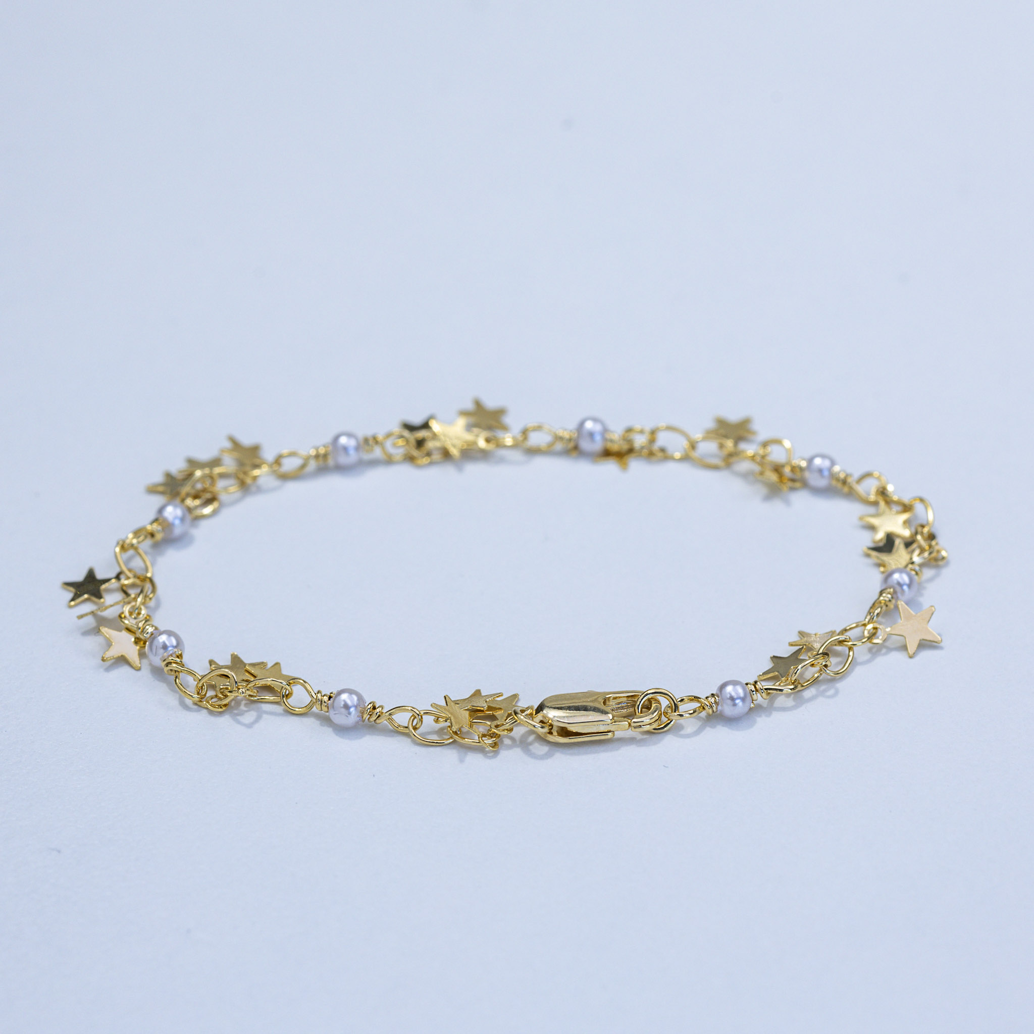 20100 Bracelet w/ Pearl and Star 